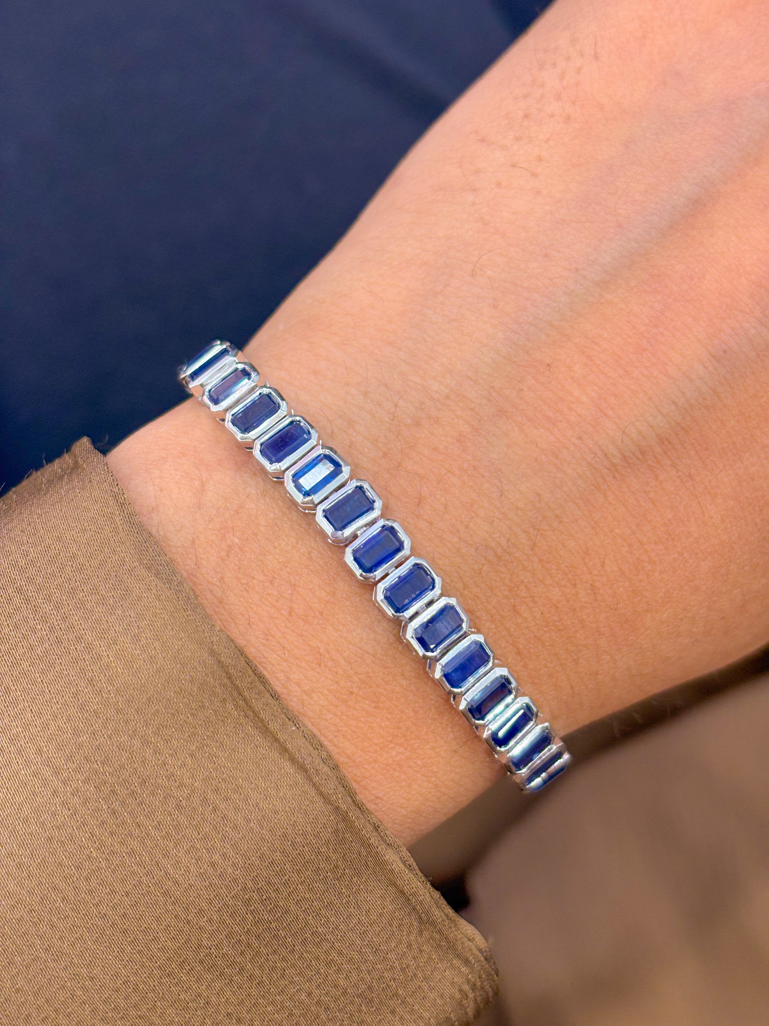 JPBRC-1016/7511 Blue Sapphire Octagon 5X3 Bezel Set Bracelet | 18K