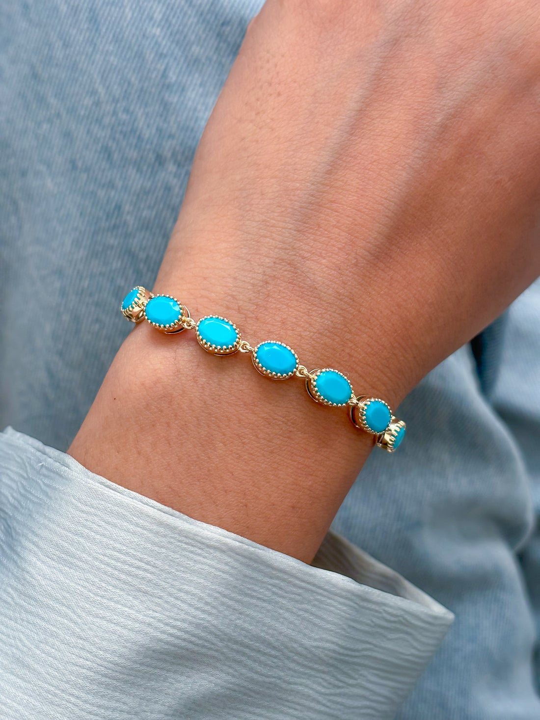 JPBRC-1066/8378 Turquoise Oval 7X5 Link Link Bracelet | 14K