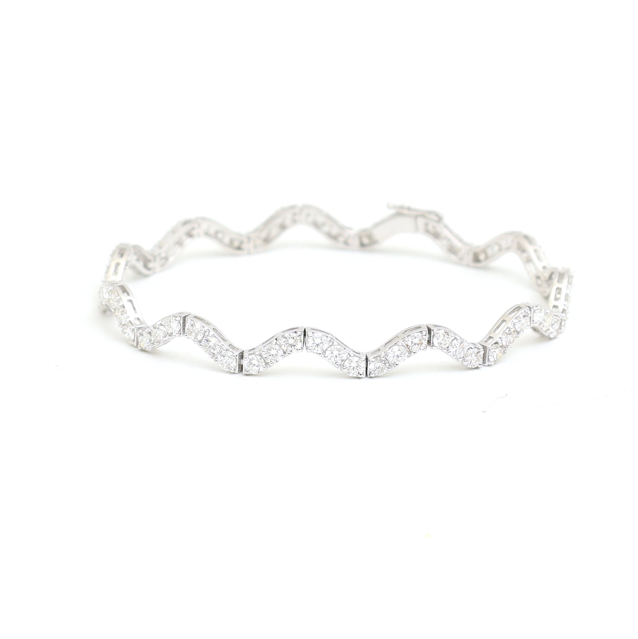 JPBRC-1067/8414 Diamond Round Wave Bracelet | 18K