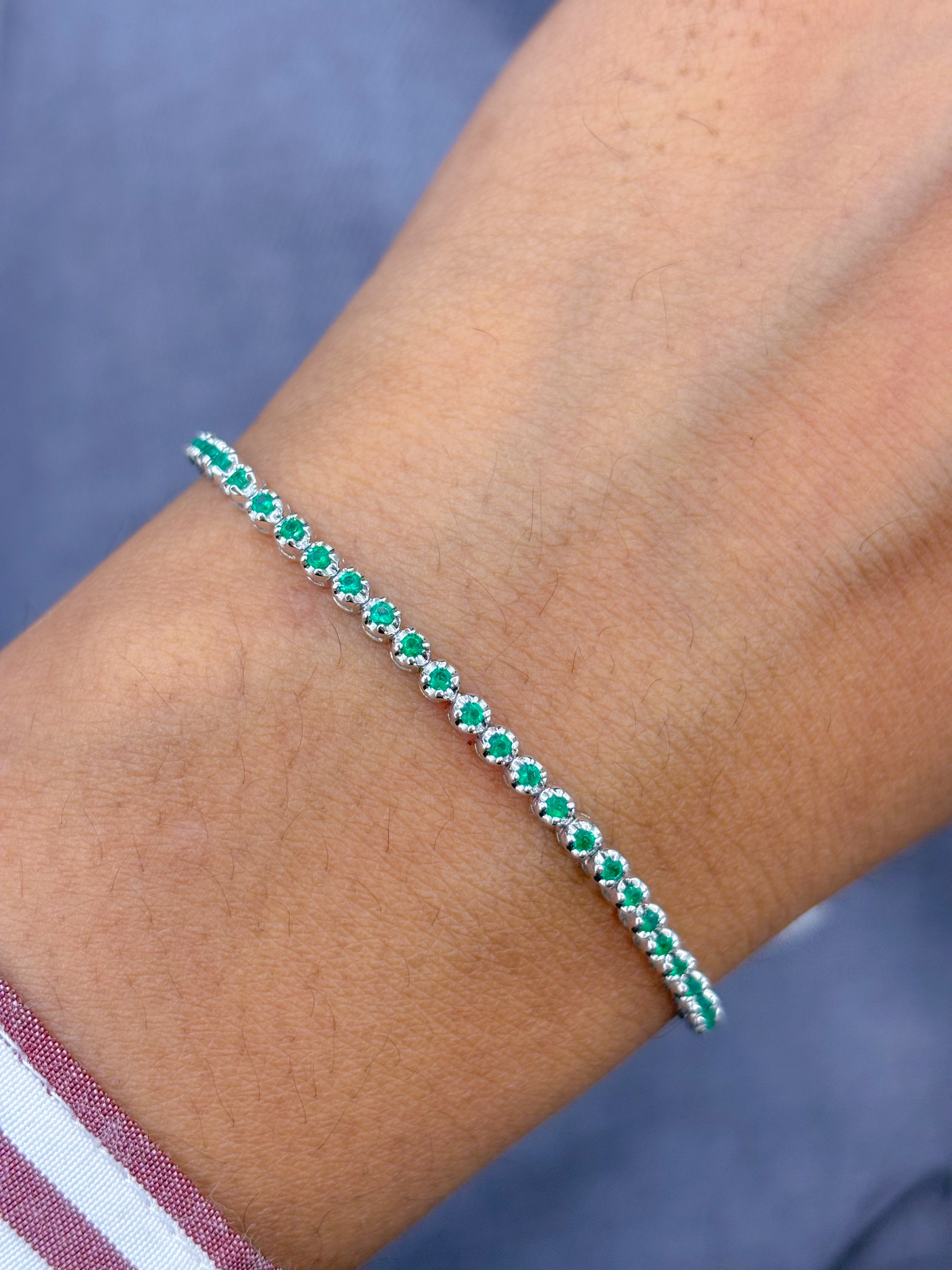 JPBRC-1131/8747 Emerald Round Thin Bracelet | 14K