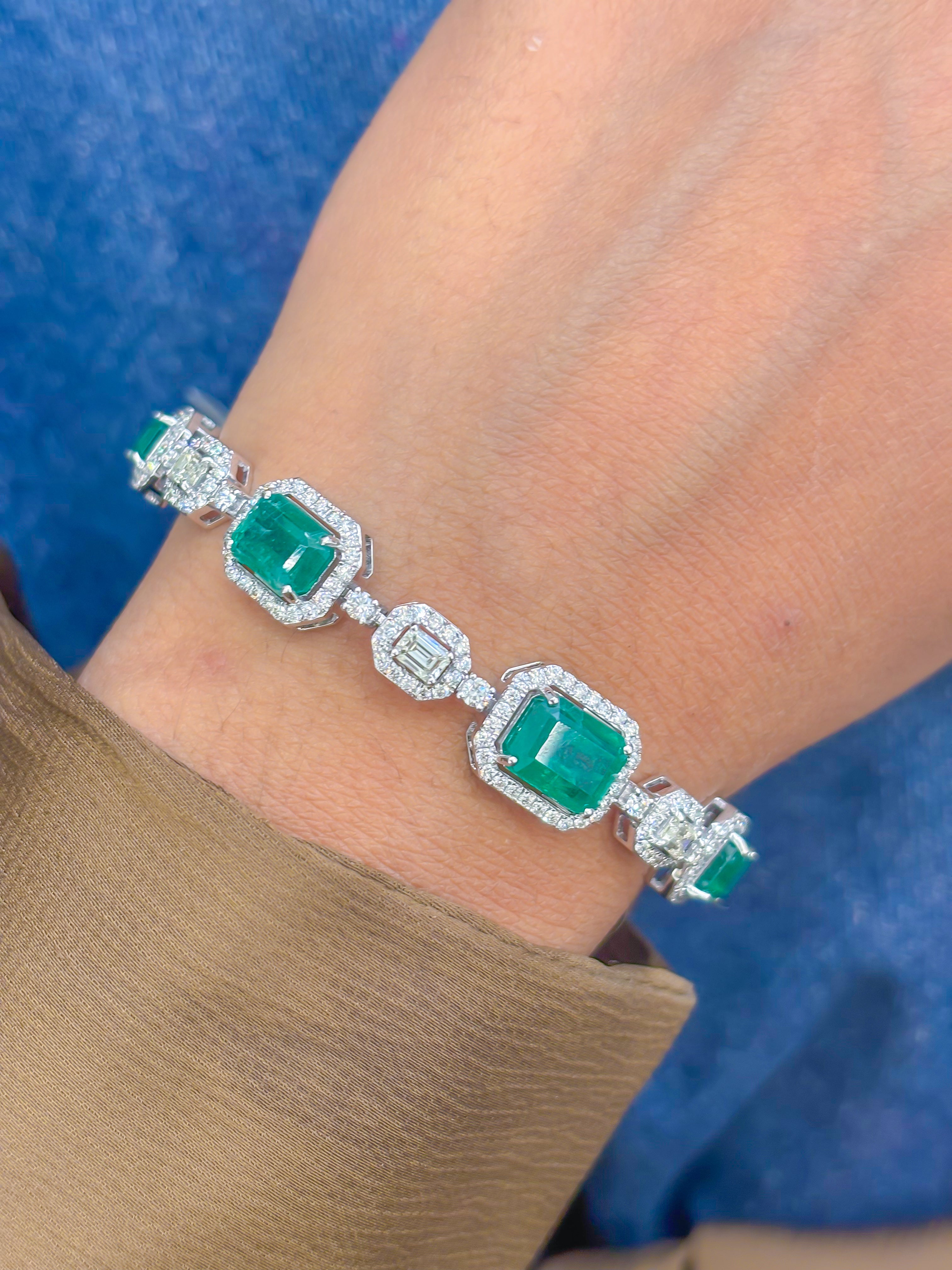 JPBRC-1150/8951 Emerald Octagon With Diamond Bracelet | 18K