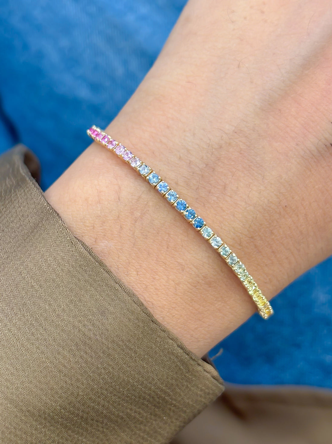 JPBRC-1188/9913 Rainbow Sapphire Bracelet | 18K