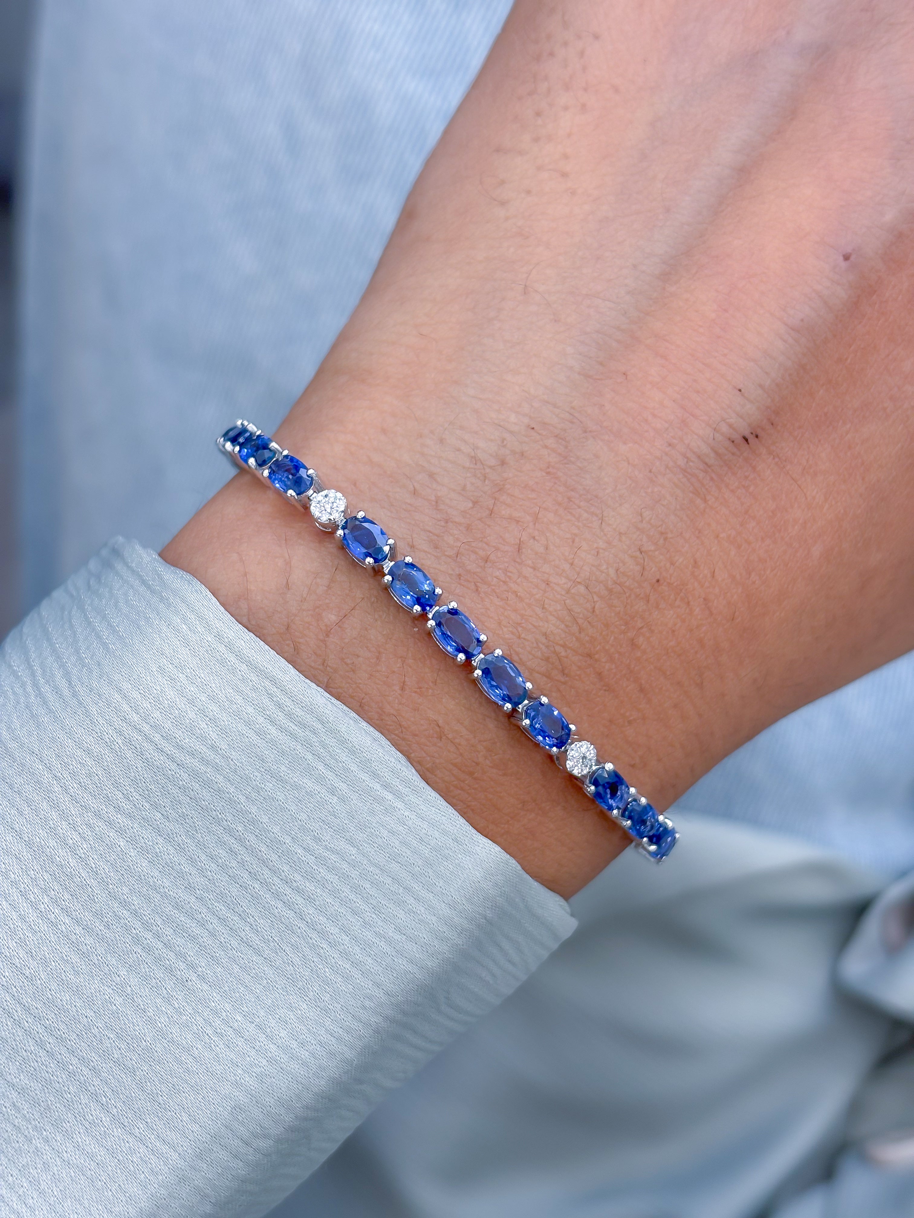 JPBRC-1193/9925 Blue Sapphire Diamond Bracelet | 14K