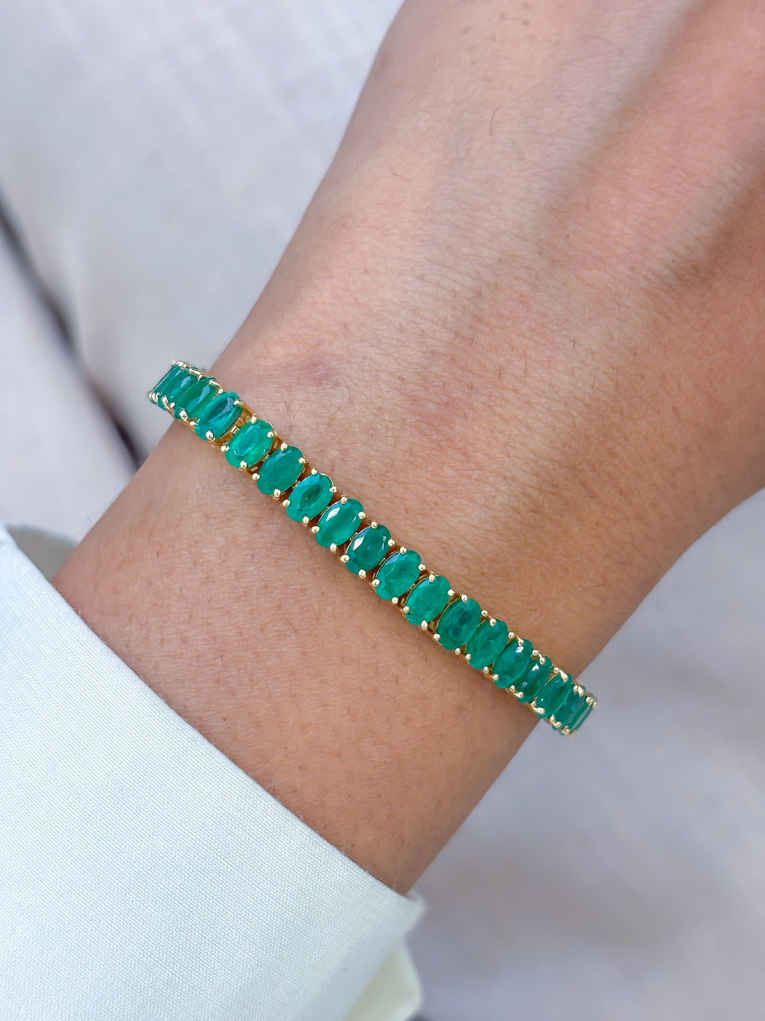 JPBRC-1207/10137 Emerald Bracelet | 18K
