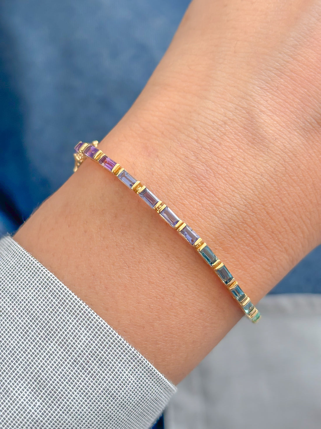 JPBRC-1211/10195 Rainbow Sapphire Bracelet | 18K