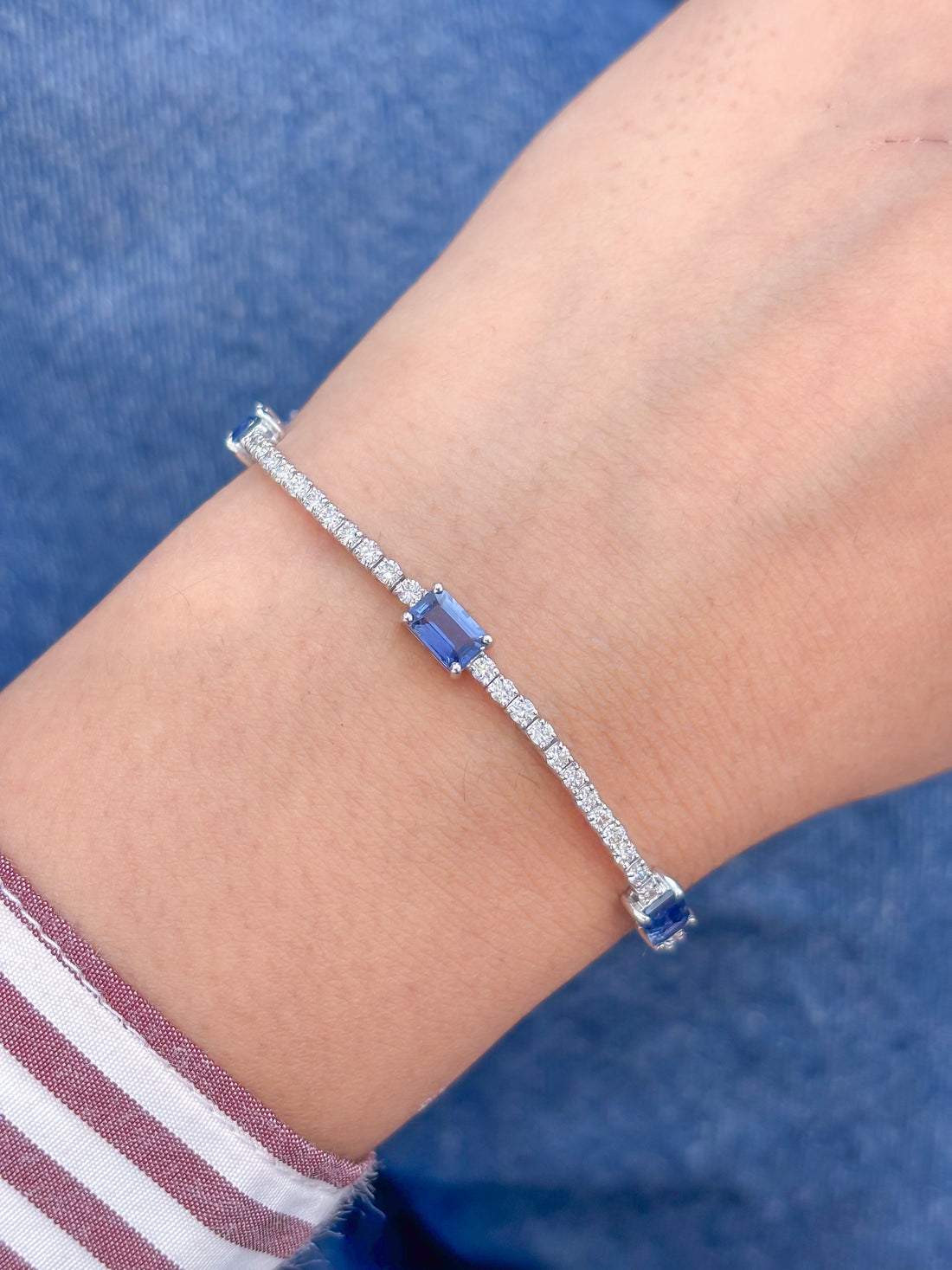 JPBRC-1266/11450 Blue Sapphire Diamond Bracelet | 18K
