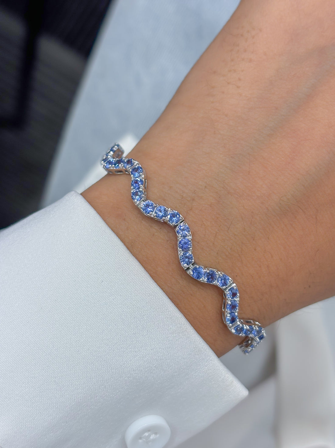 JPBRC-1352/13822 Blue Sapphire Bracelet | 18K