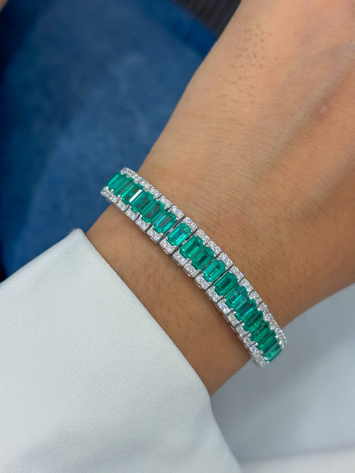 JPBRC-1410/14774 Emerald Diamond Bracelet | 18K