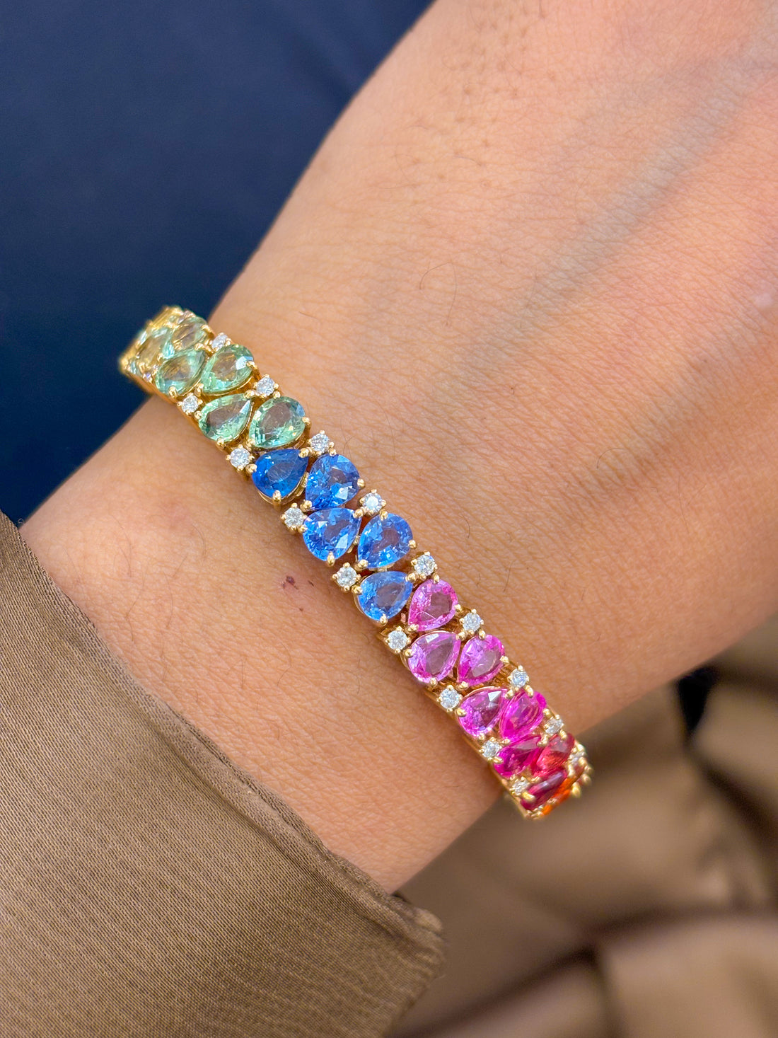 JPBRC-238/1205 Rainbow Bracelet | 18K