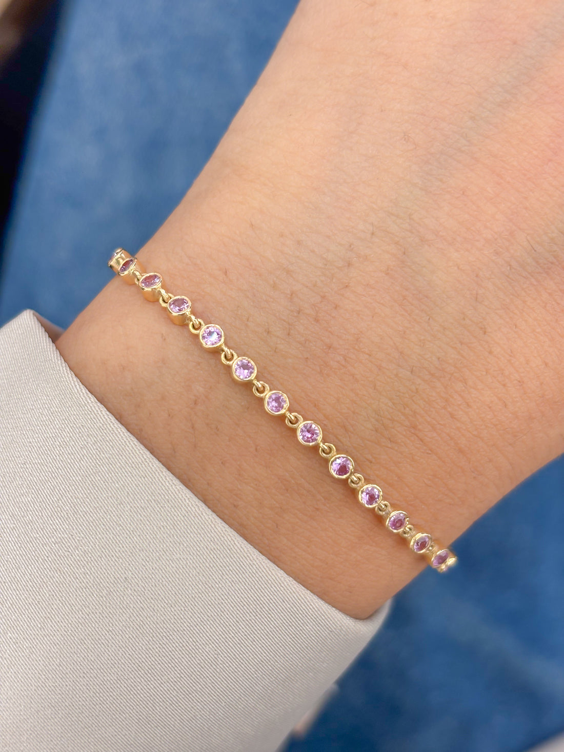 JPBRC-699/5062 Pink Sapphire Round 2.50Mm Bezal Link Link Bracelet | 14K