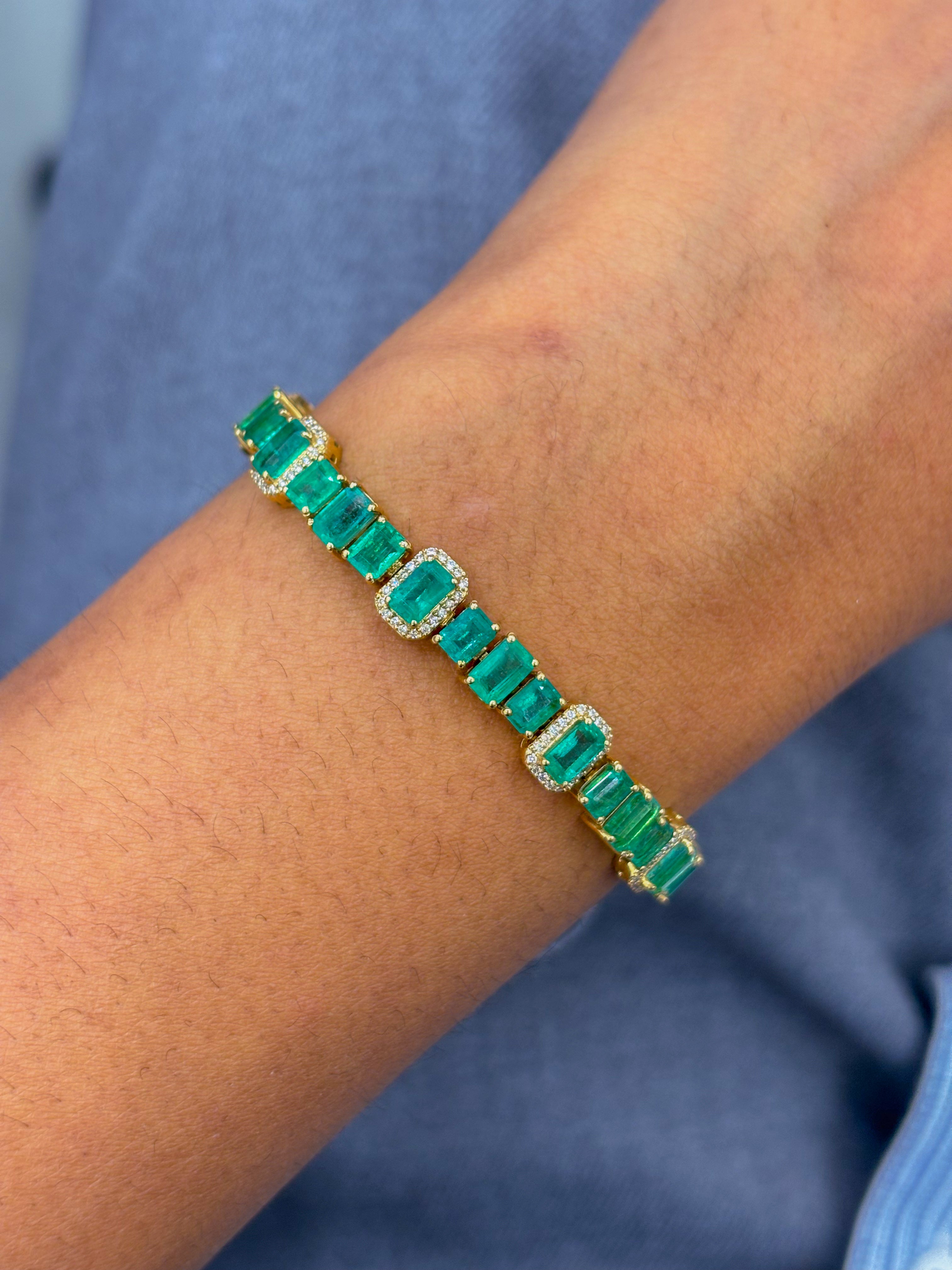 JPBRC-939/6495 Emerald Octagon With Diamond Bracelet | 18K