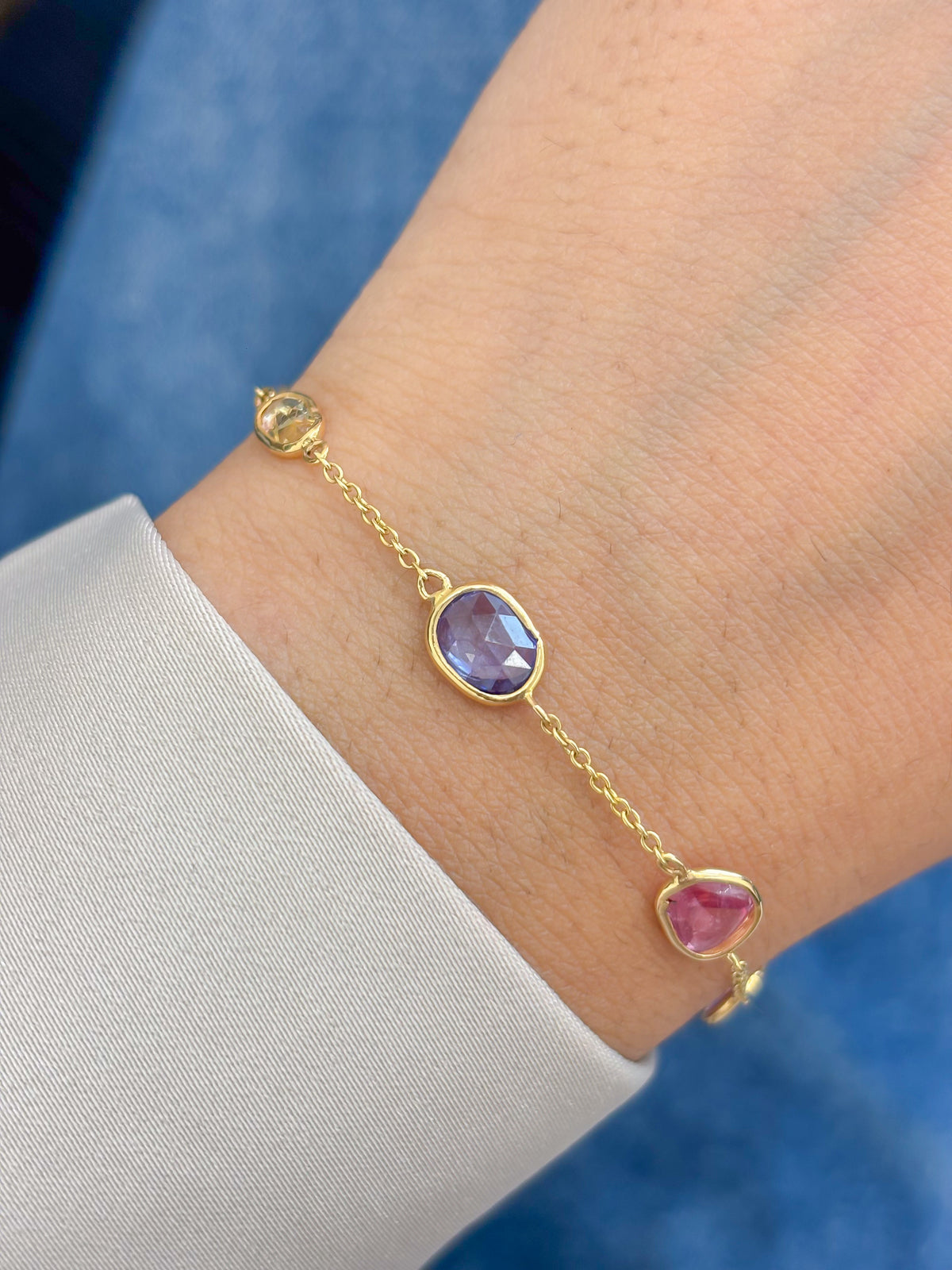 JPBRC-989/7111 Rainbow Sapphire Unshape Link Chain Bracelet | 18K