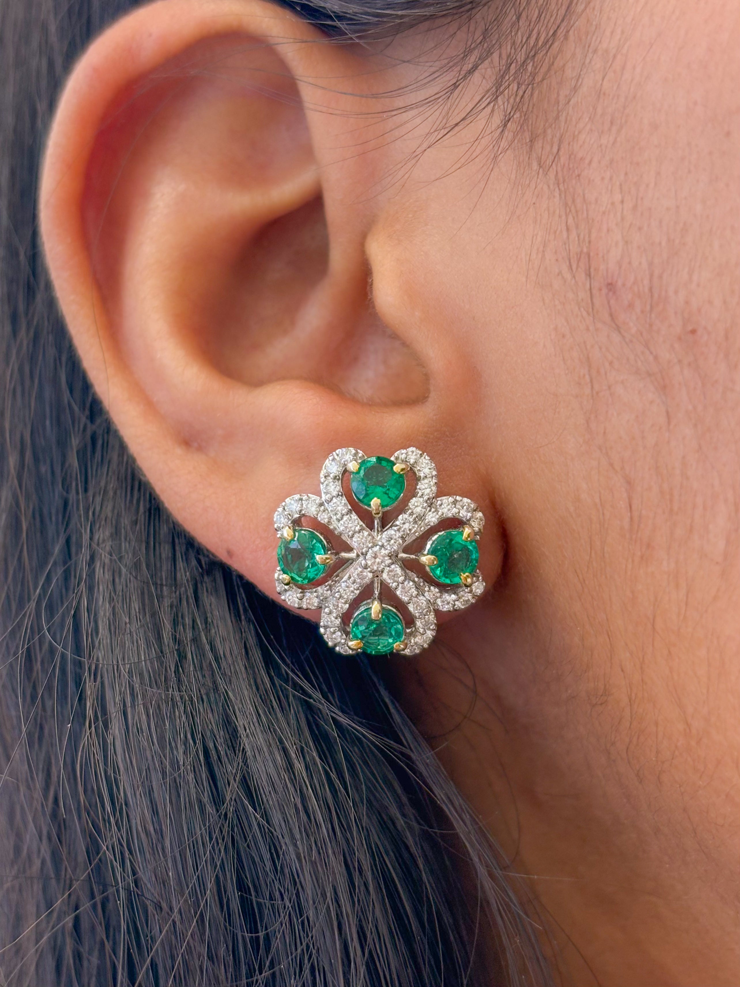 JPERG-06/1238 Emerald Studs Earring | 18K