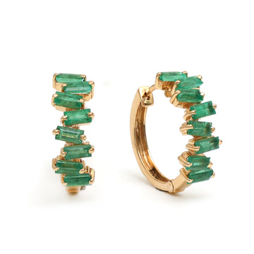 JPERG-1027/4910 Emerald Baguette 4X2 Hoops Earring | 18K
