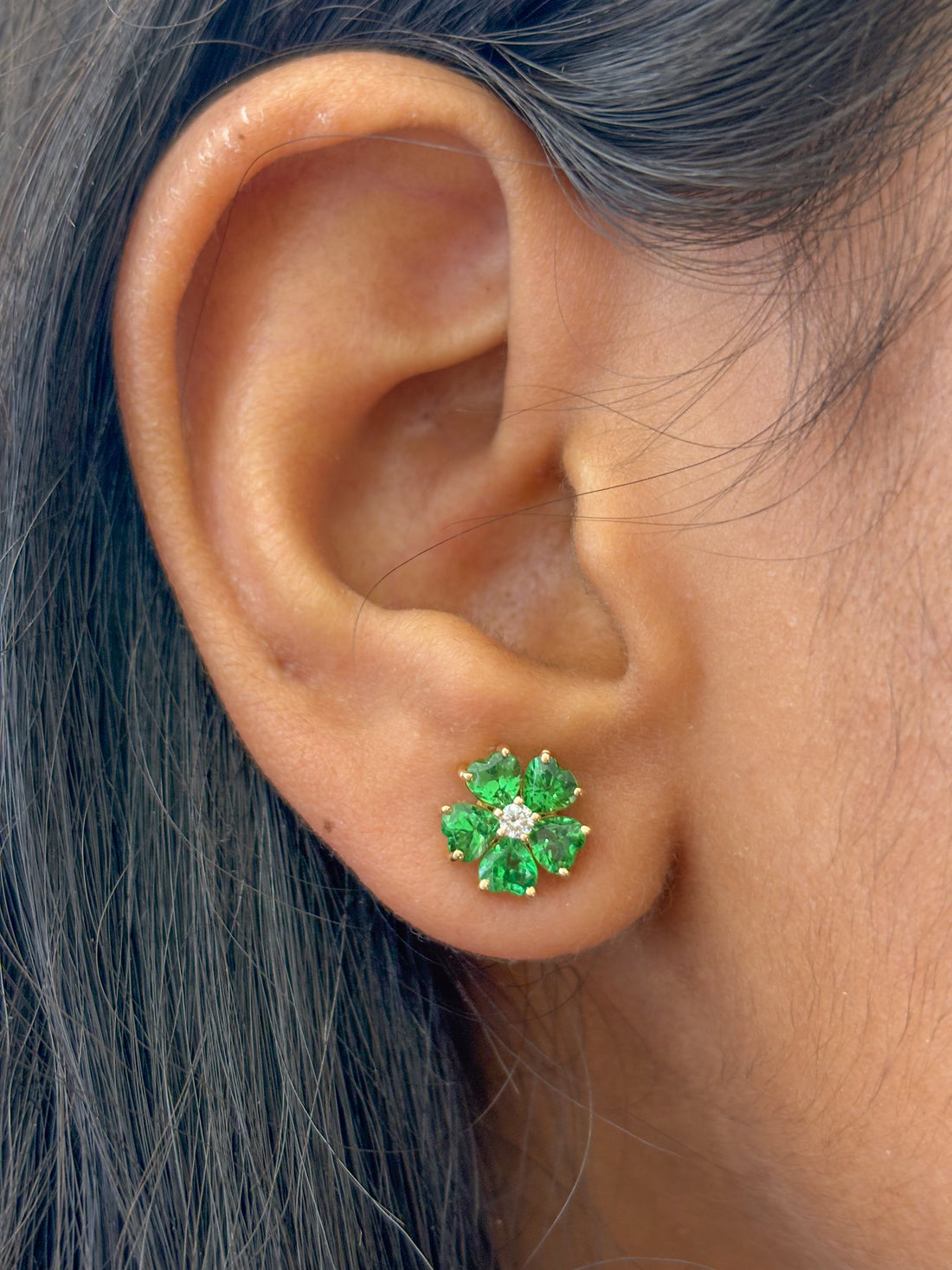 JPERG-1125/5215 Tsavorite Heart With Diamond Studs Earring | 14K