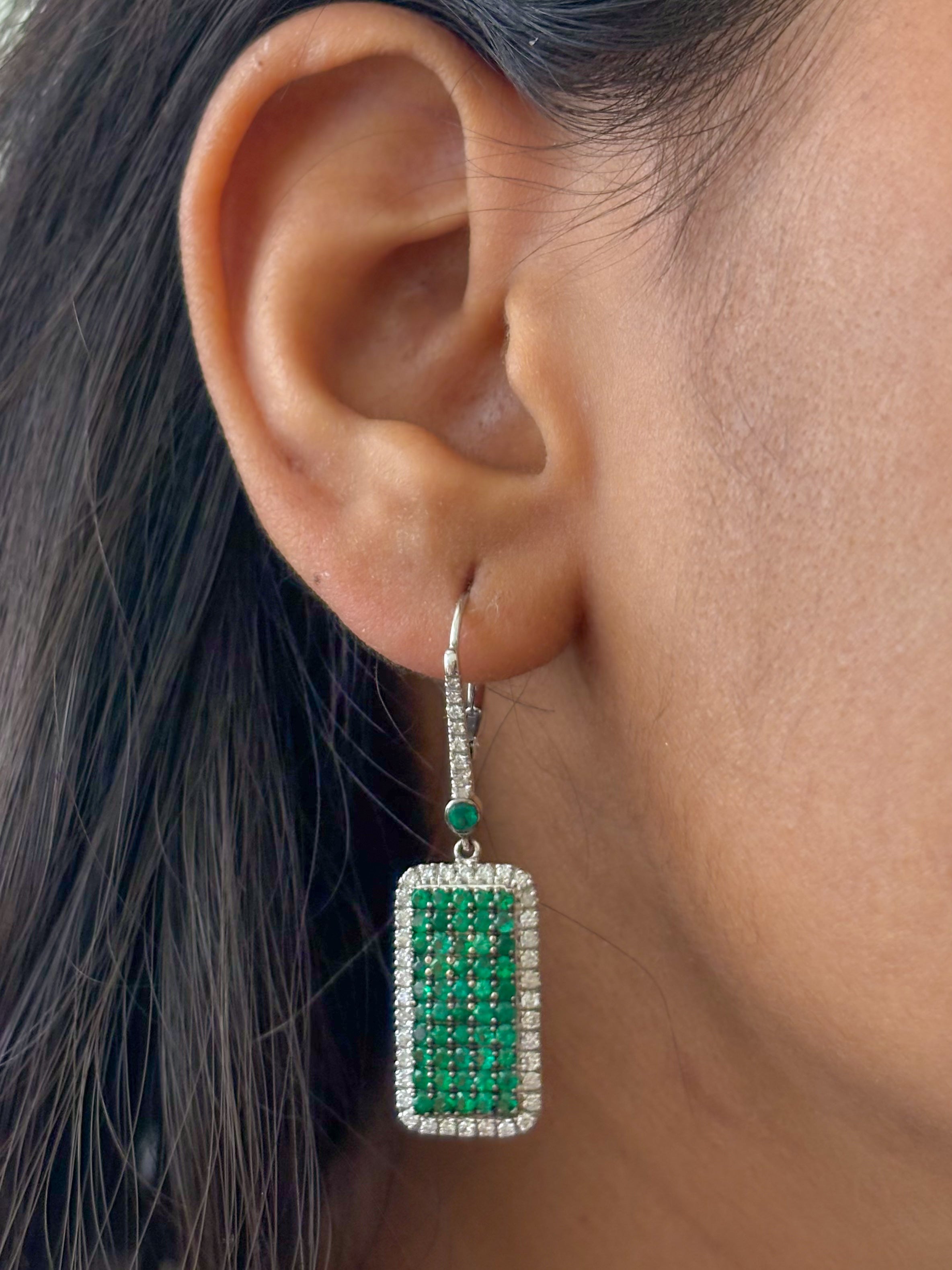 JPERG-137/1267 Emerald Earring | 18K