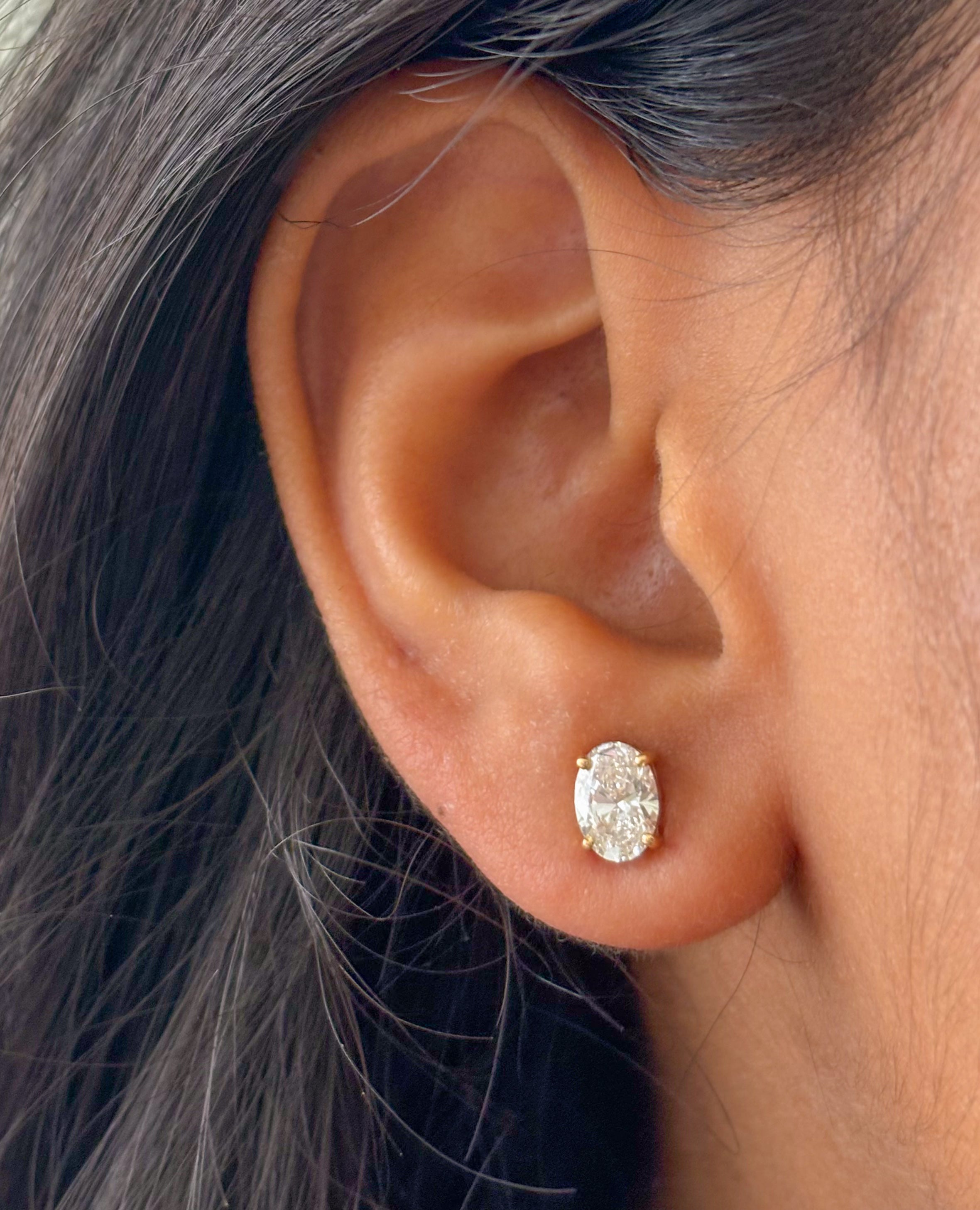 JPERG-1484/6012 Lab Grown Diamond Oval Prong Set Studs Earring | 14K