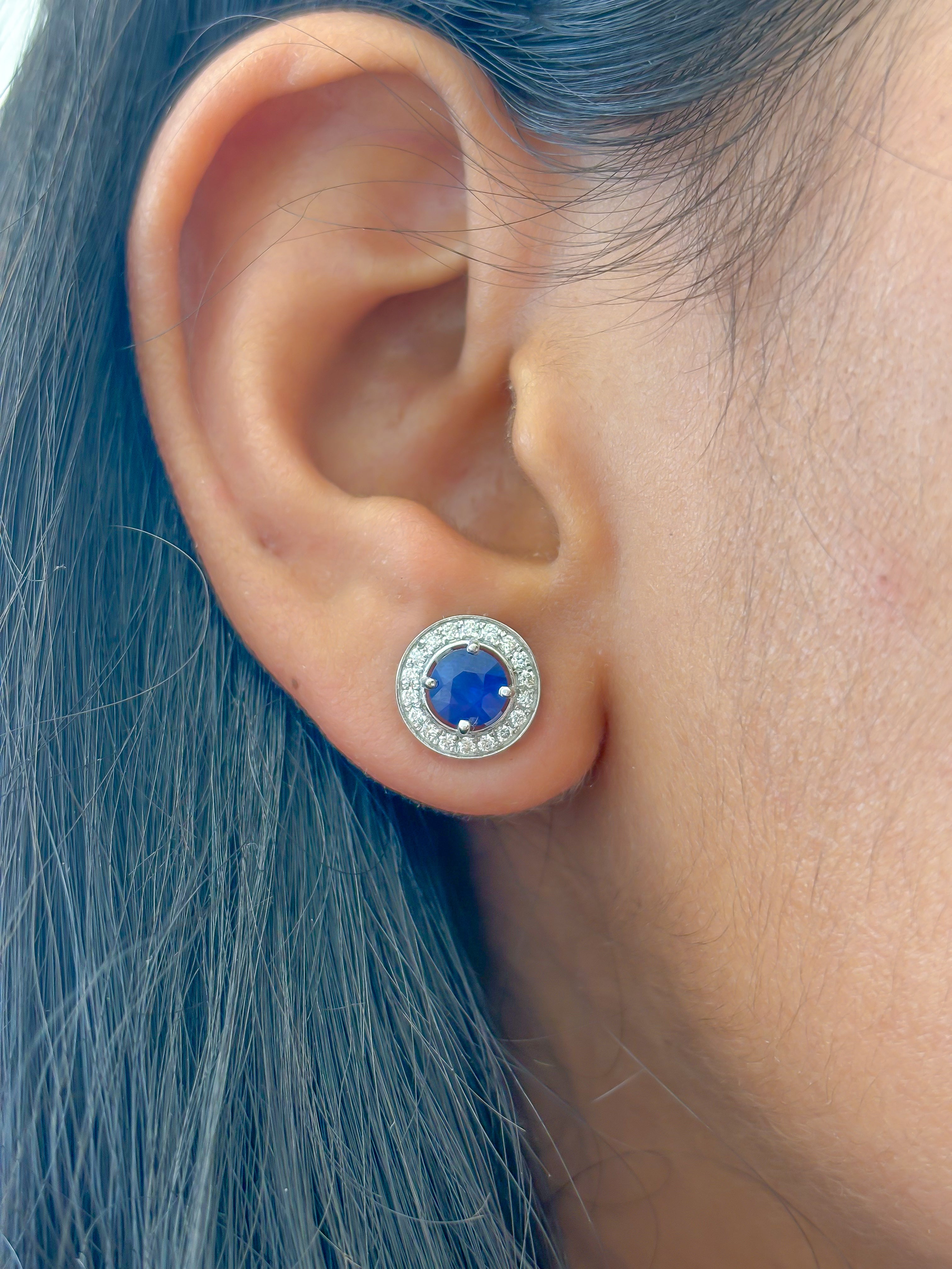 JPERG-1532/6118 Blue Sapphire Round 5.50Mm With Diamond Studs Earring | 14K