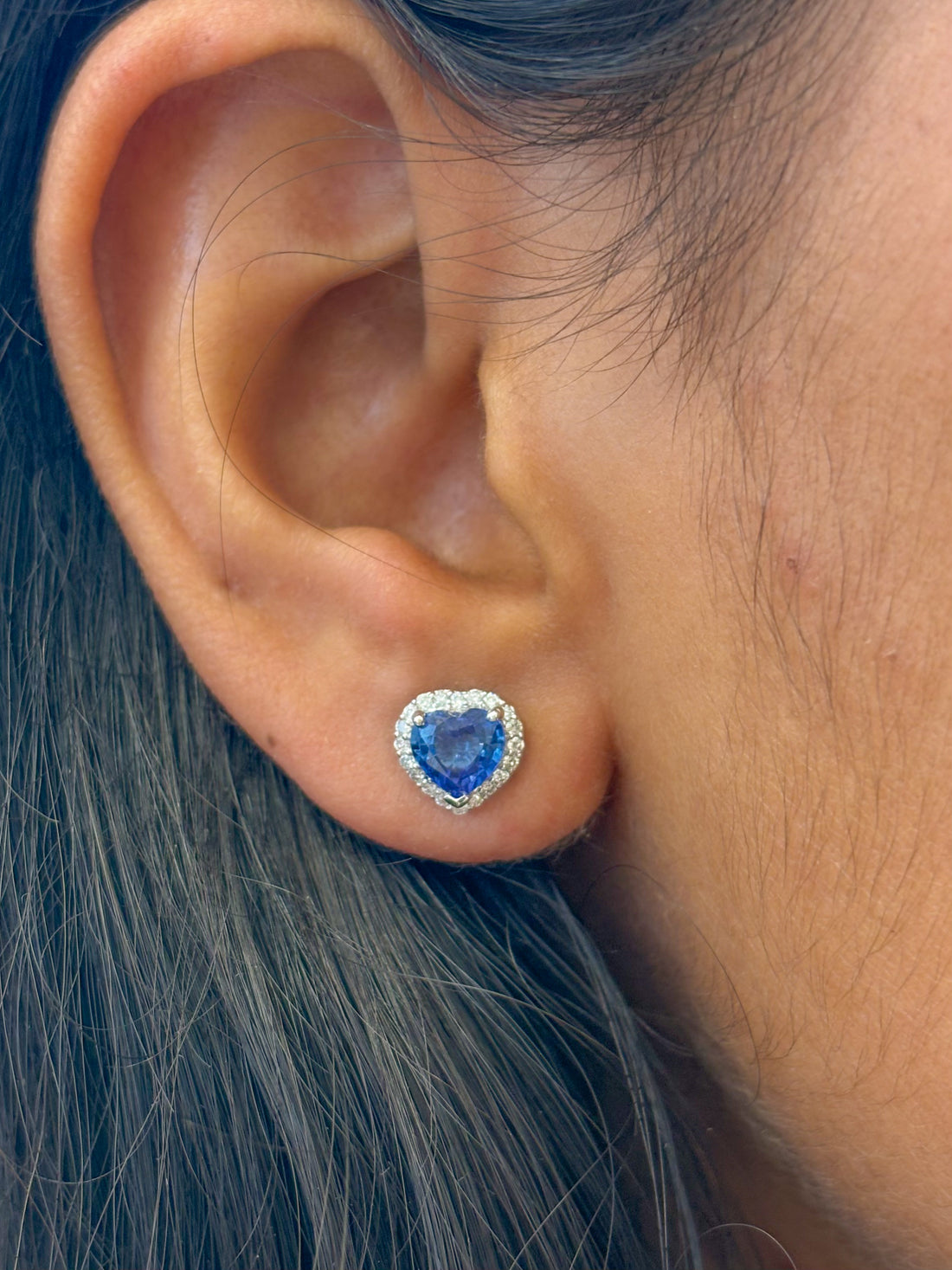 JPERG-163/1280 Blue Sapphire Studs Earring | 18K