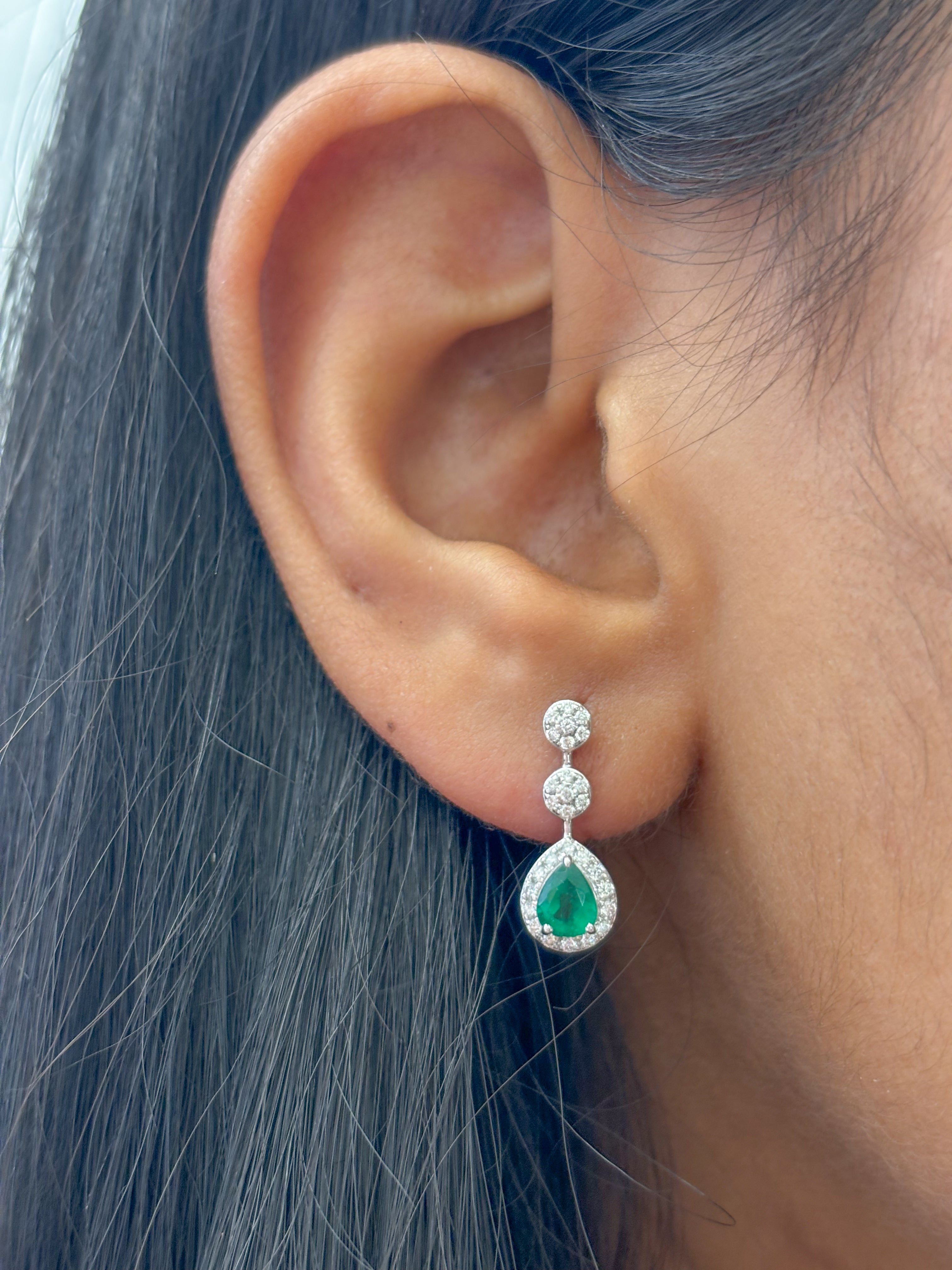 JPERG-1933/7154 Emerald Pear With Diamond Dangling Earring | 18K