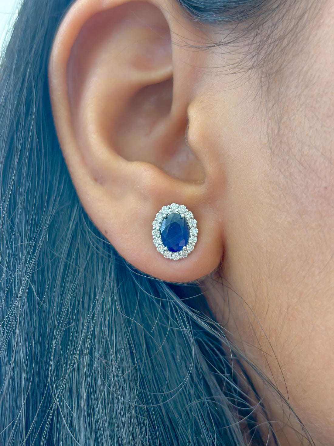 JPERG-1981/7300 Blue Sapphire Oval With Diamond Studs Earring | 18K