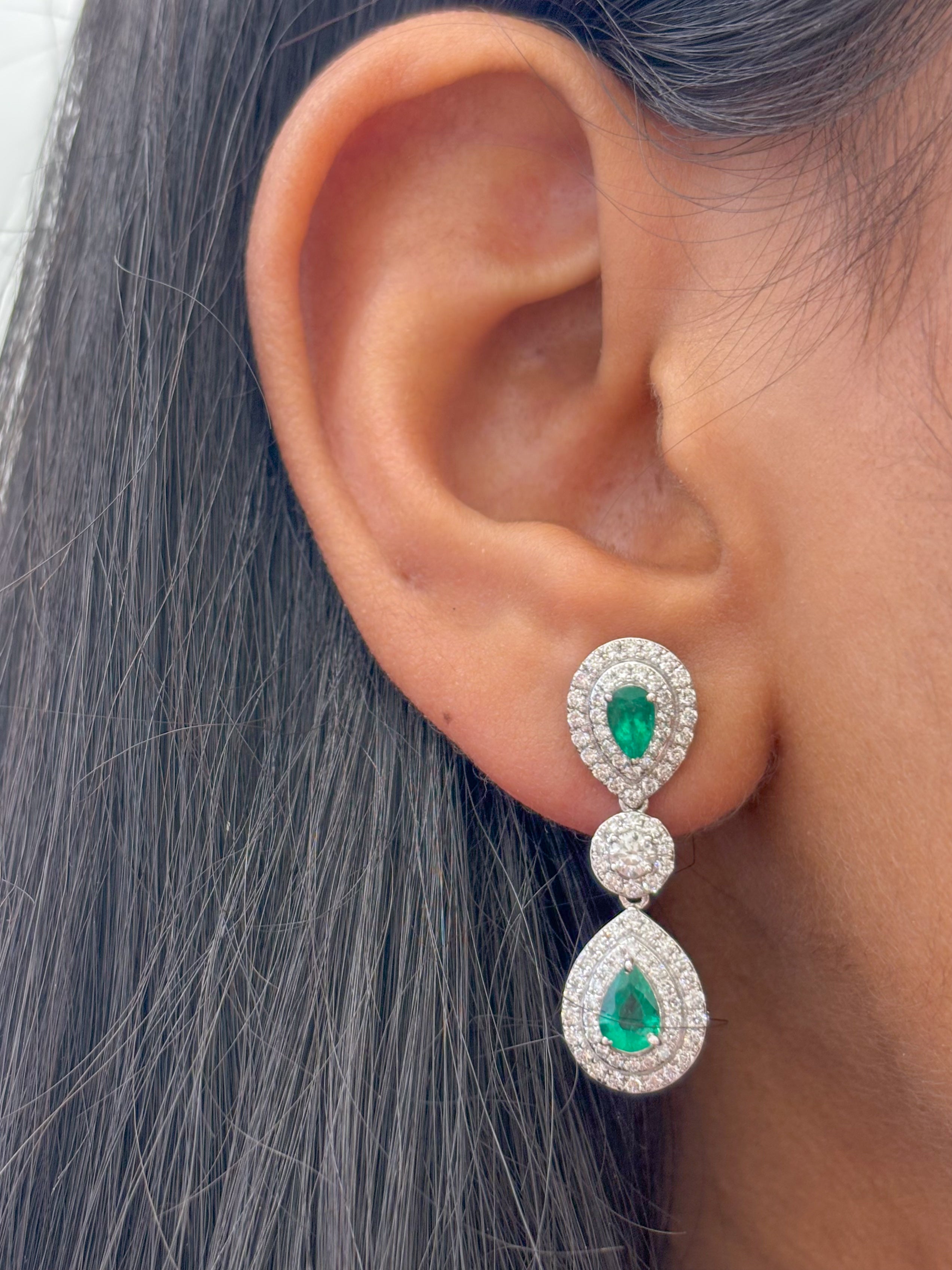 JPERG-2024/7475 Emerald Pear With Diamond Dangling Earring | 18K