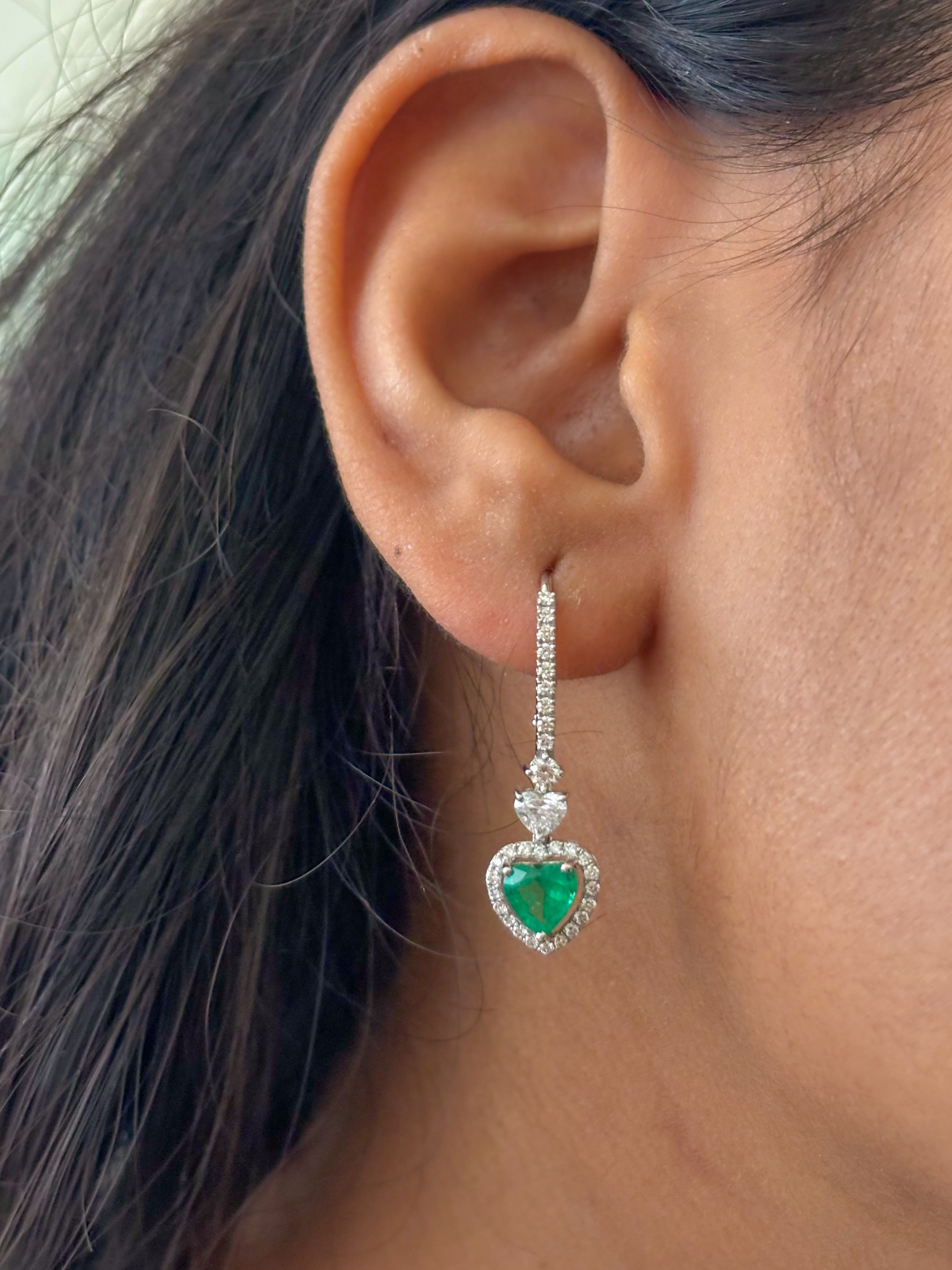JPERG-2070/7638 Emerald Heart Diamond Dangling Earring | 18K