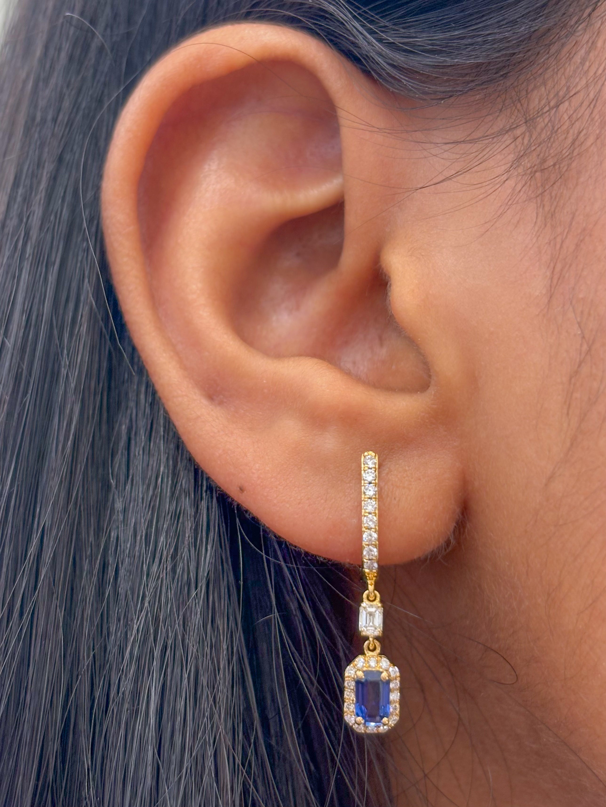 JPERG-2073/7654 Blue Sapphire Octagon Diamond Dangling Earring | 18K