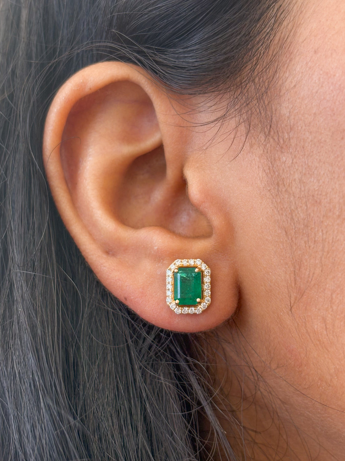 JPERG-2116/7746 Emerald Octagon Diamond Studs Earring | 18K