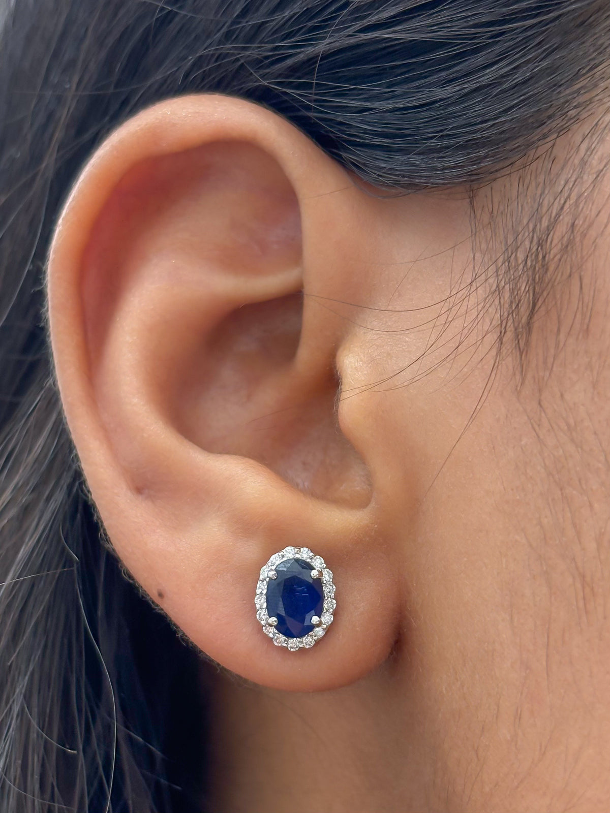 JPERG-2152/7824 Blue Sapphire Oval Diamond Studs Earring | 18K