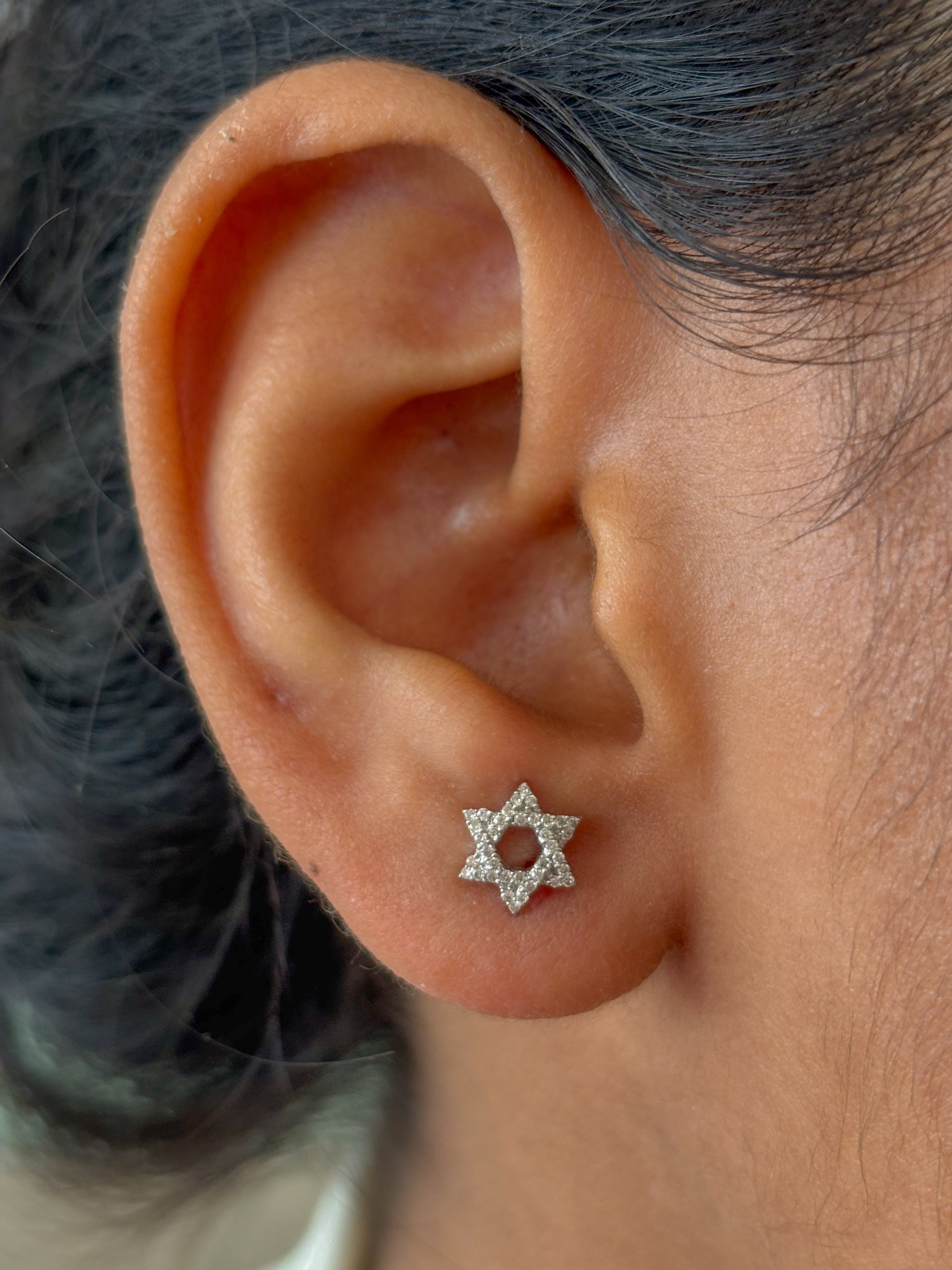 JPERG-2160/7864 Diamond Star Studs Earring | 18K