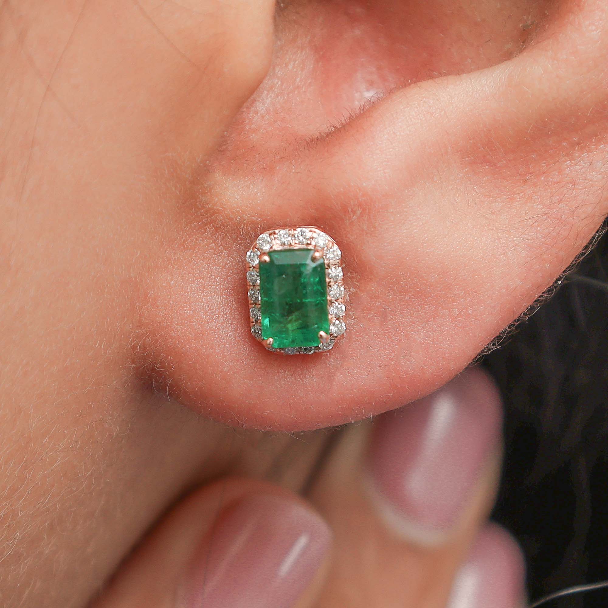 JPERG-2187/7977 Emerald Octagon Diamond Studs Earring | 18K