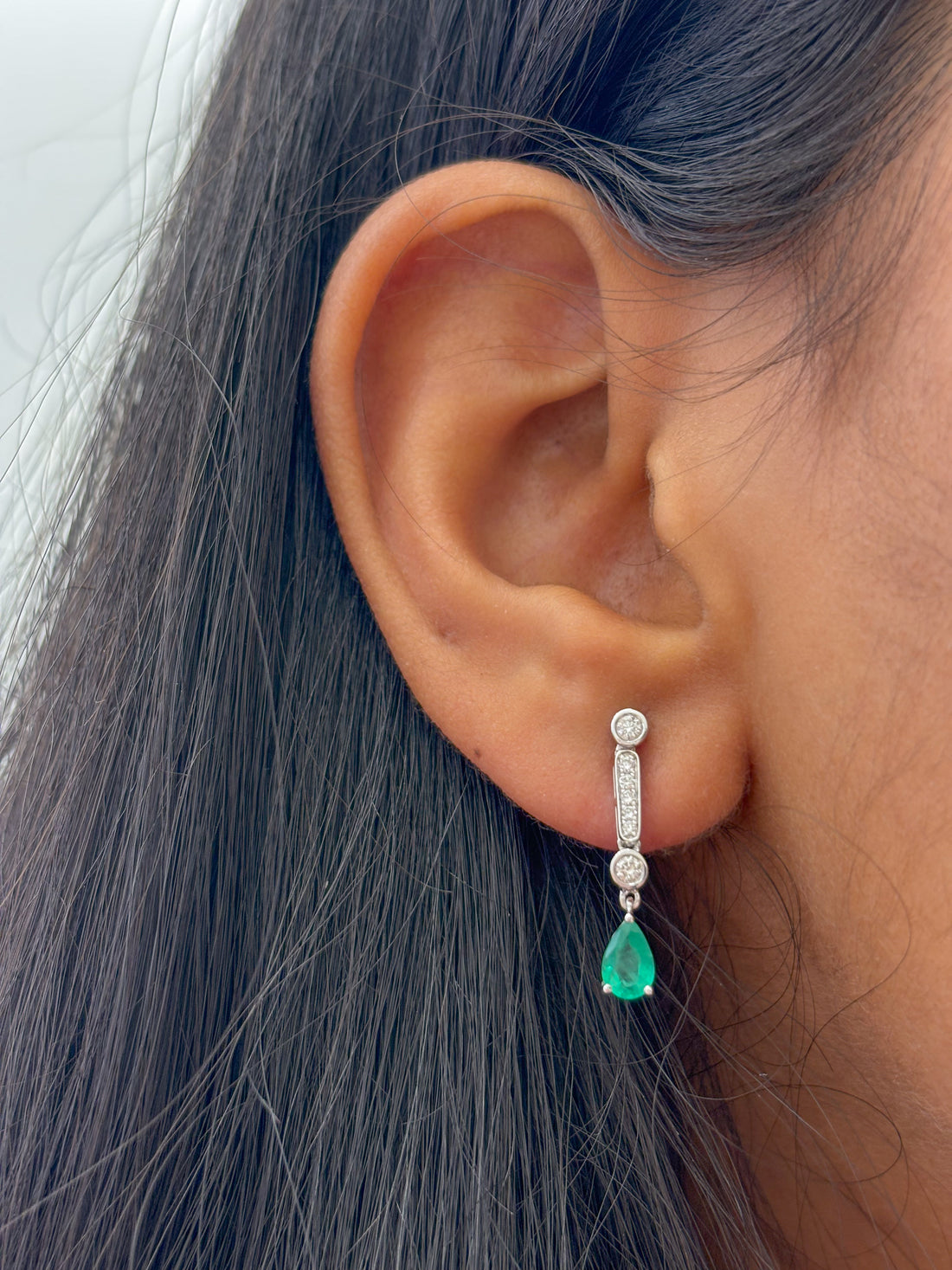 JPERG-2190/7980 Emerald Pear Diamond Dangling Earring | 18K