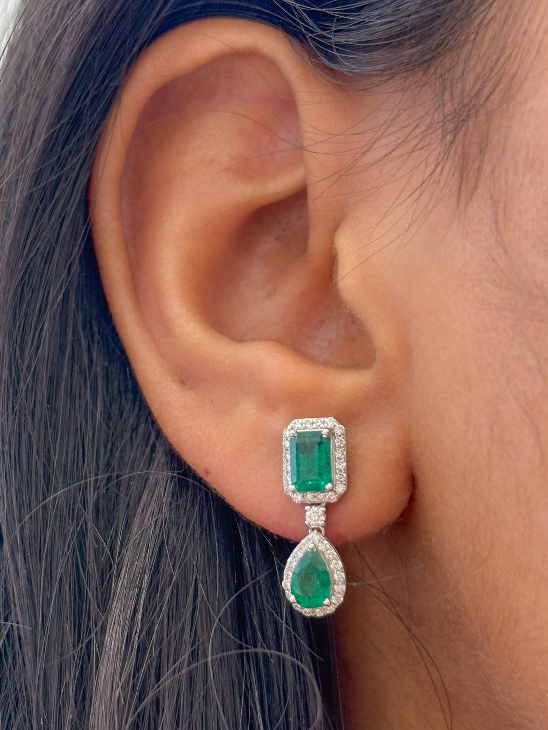 JPERG-2200/8011 Emerald Octagon Pear Diamond Dangling Earring | 18K