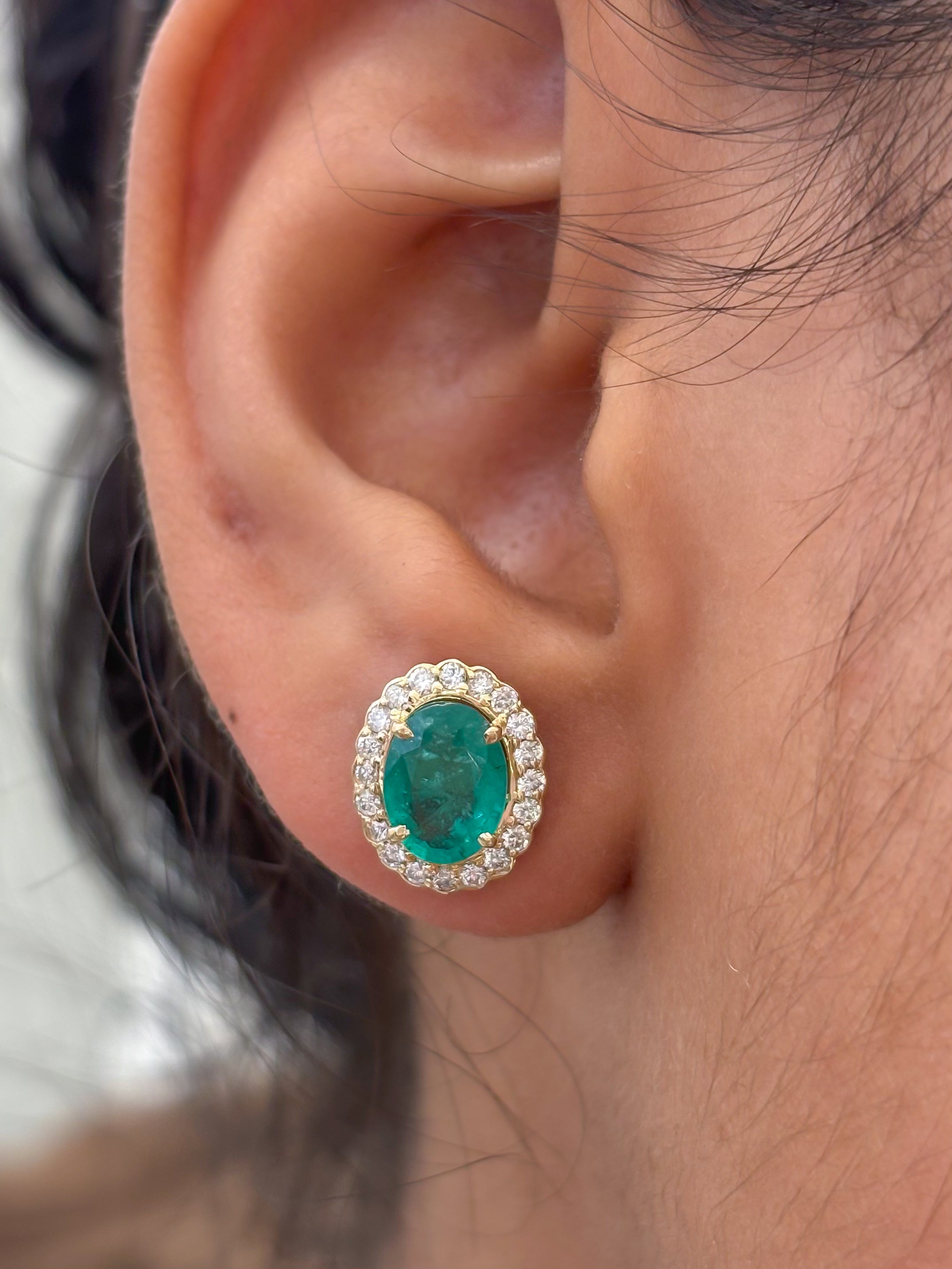 JPERG-2300/8128 Emerald Oval With Diamond Studs Earring | 14K