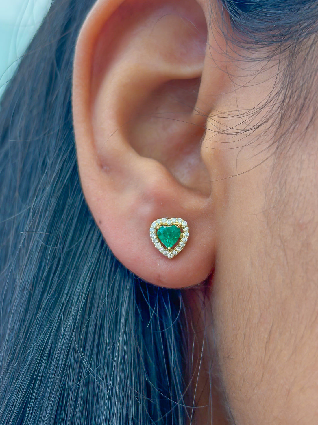 JPERG-2352/8346 Emerald Diamond Earring | 18K