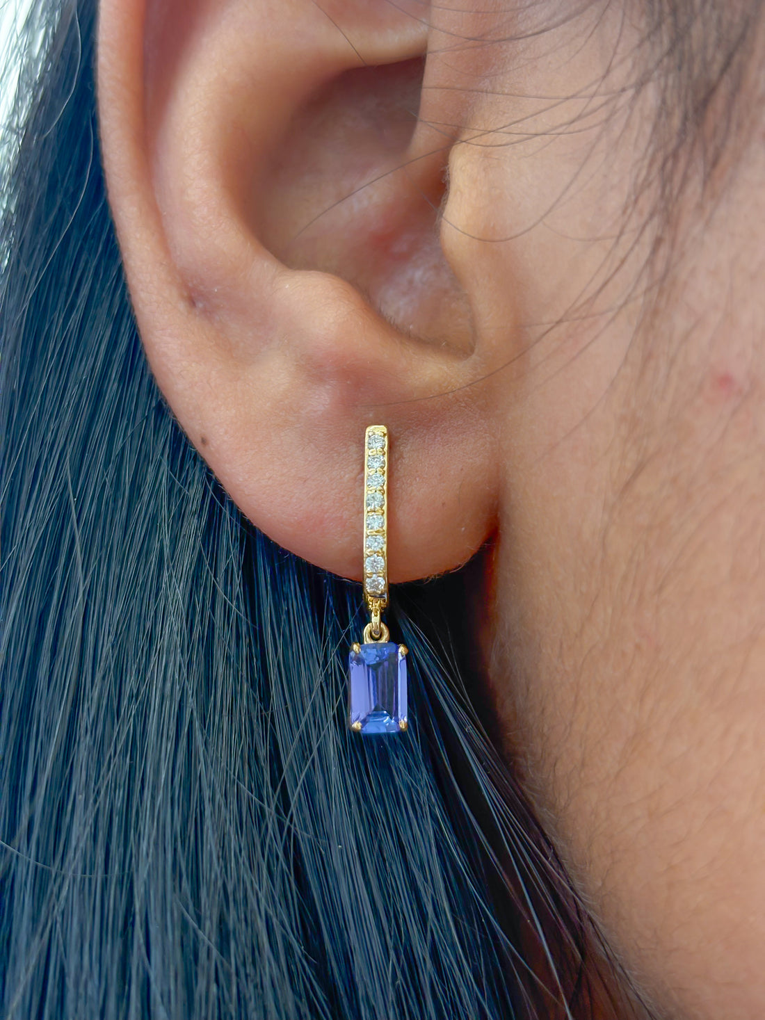 JPERG-2373/8443 Tanzanite Diamond Earring | 18K