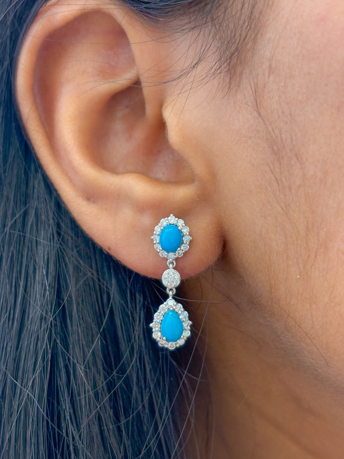 JPERG-2427/8792 Turquoise Diamond Earring | 18K