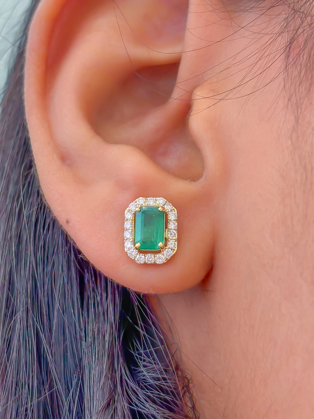 JPERG-3435/8831 Emerald Diamond Earring | 18K