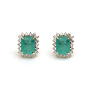 JPERG-3454/8920 Emerald Diamond Earring | 18K