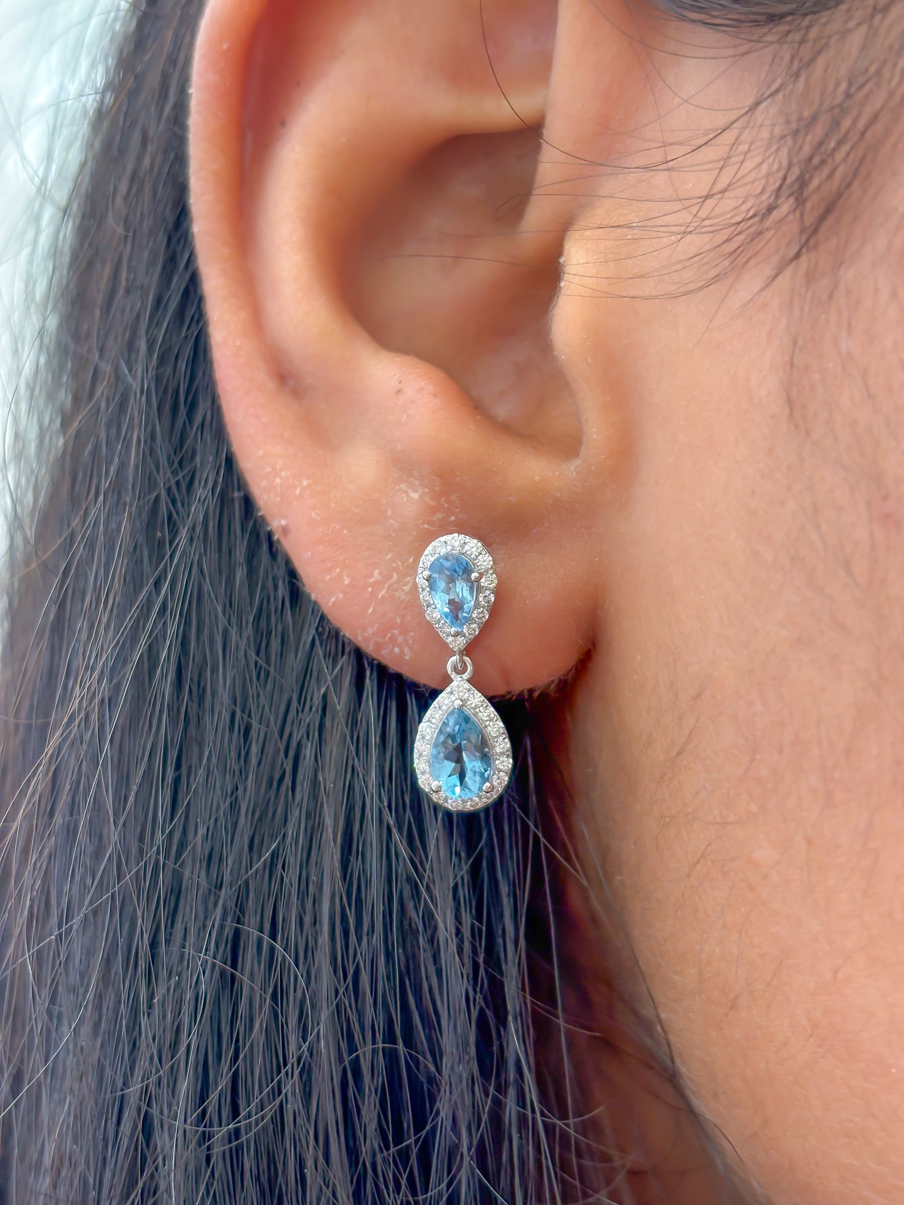 JPERG-3476/9099 Aquamarine Diamond Earring | 18K
