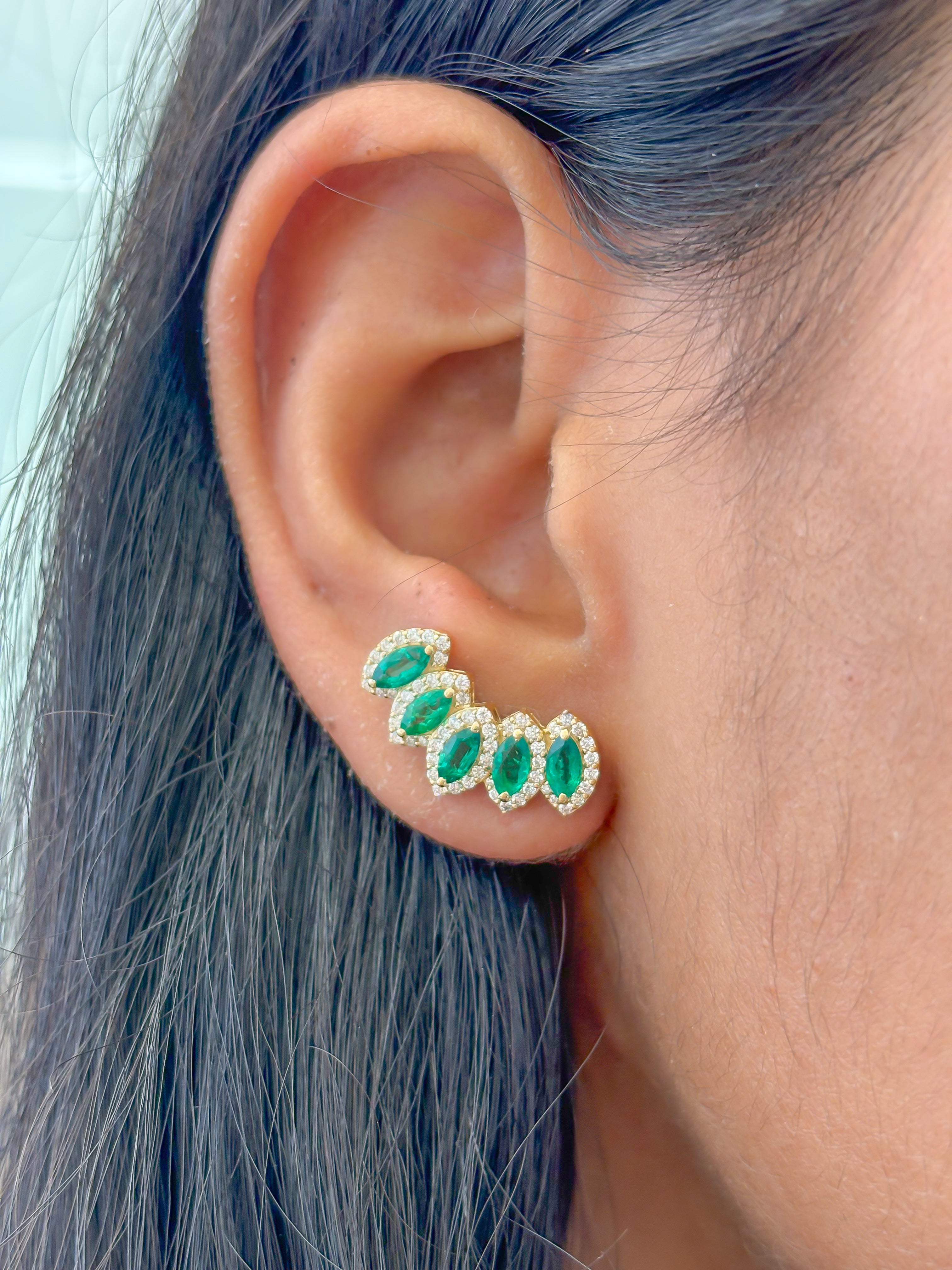 JPERG-3480/9103 Emerald Diamond Earring | 18K