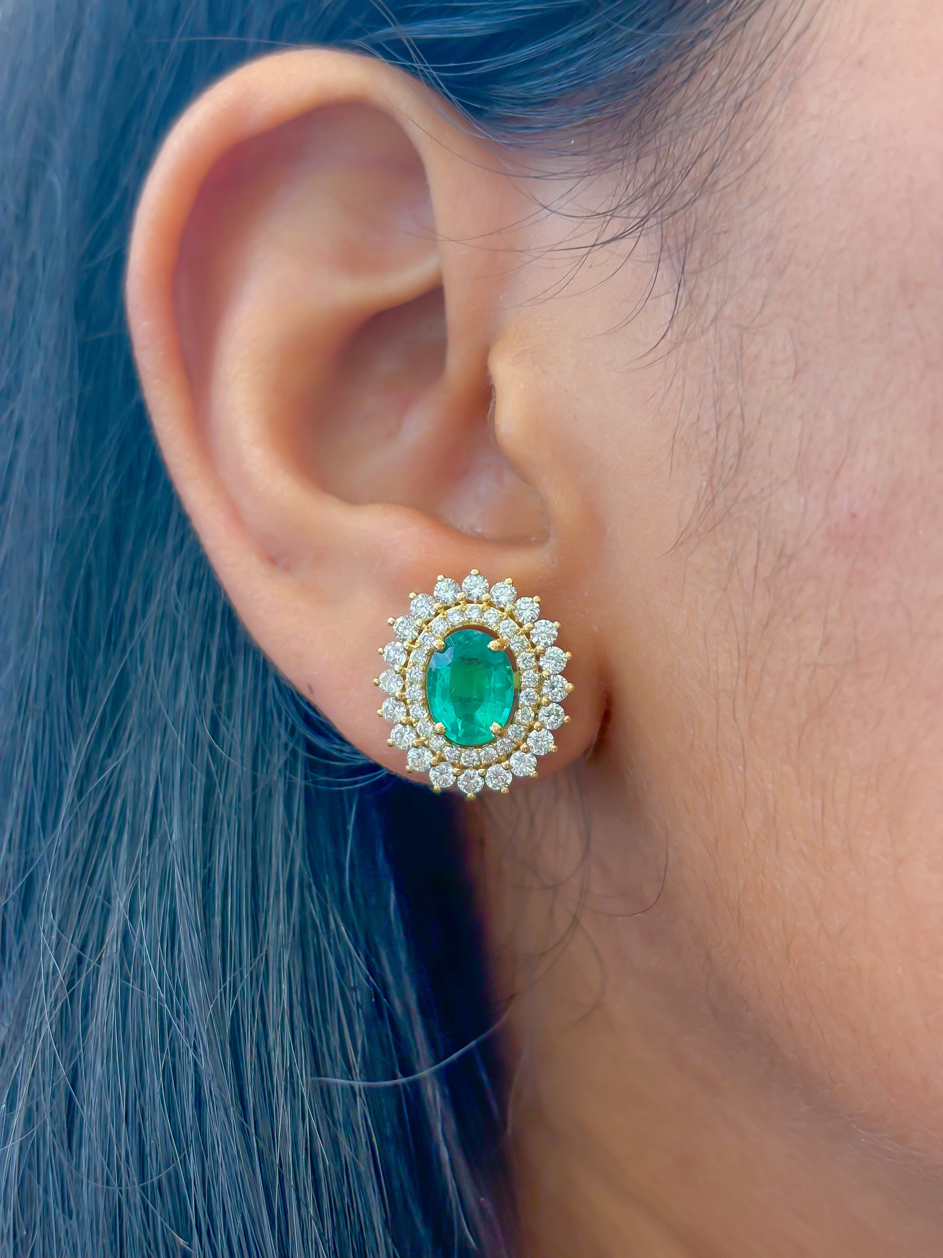 JPERG-3487/9296 Emerald Diamond Earring | 18K