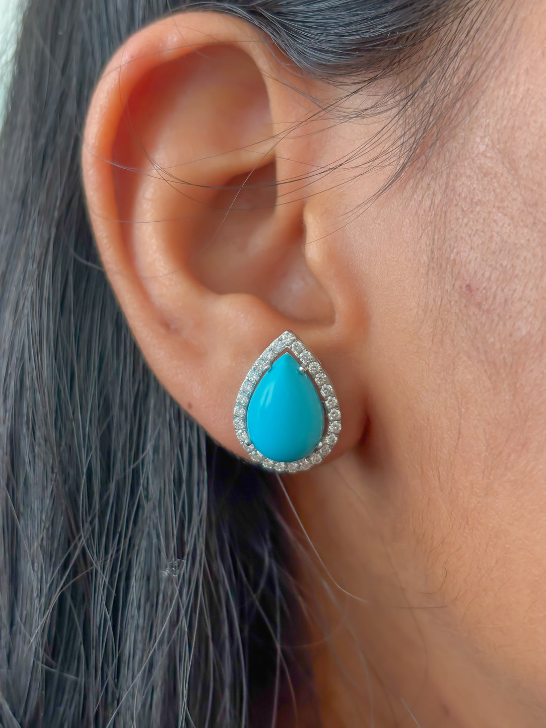 JPERG-3510/9421 Turquoise Diamond Earring | 14K