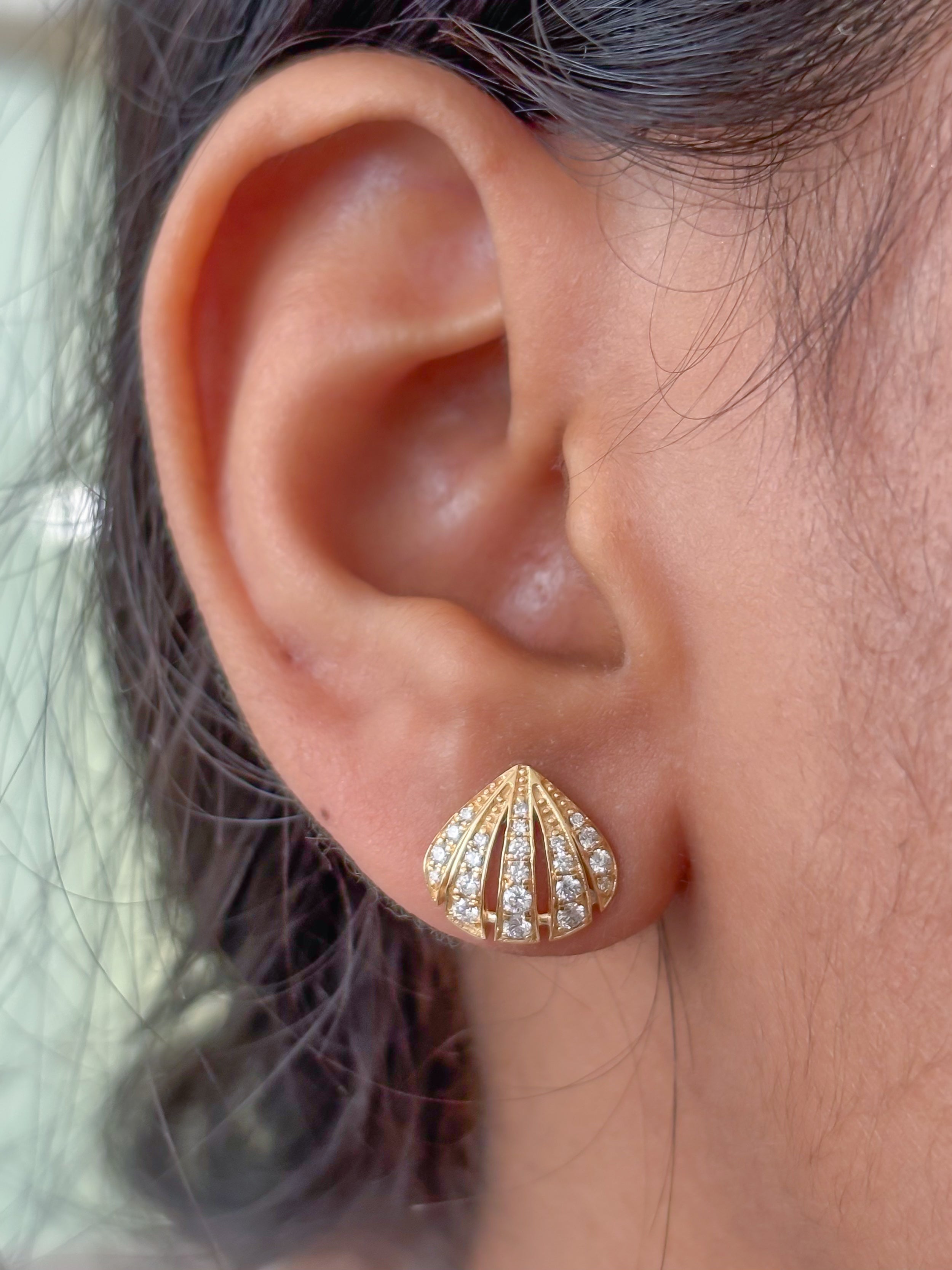 JPERG-3605/9857 Diamond Round Studs Earring | 18K