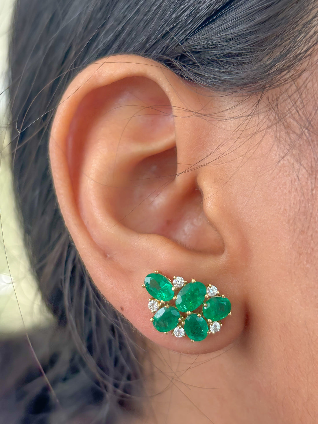 JPERG-3681/10184 Emerald Diamond Earring | 18K