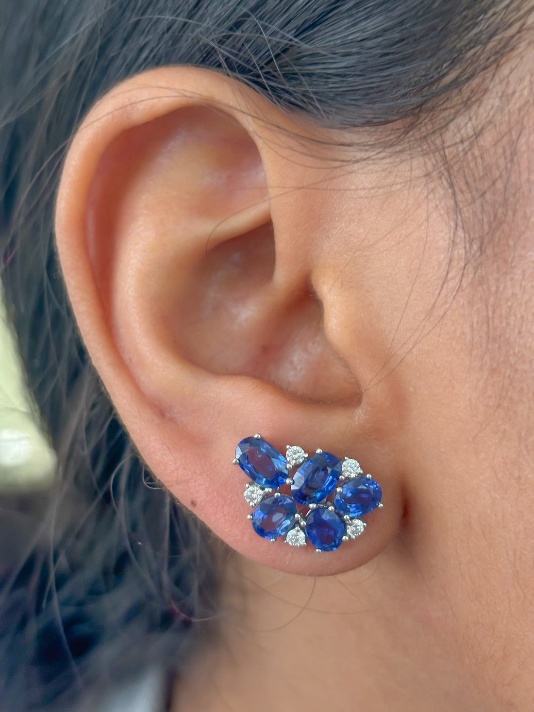 JPERG-3683/10186 Blue Sapphire Diamond Earring | 18K