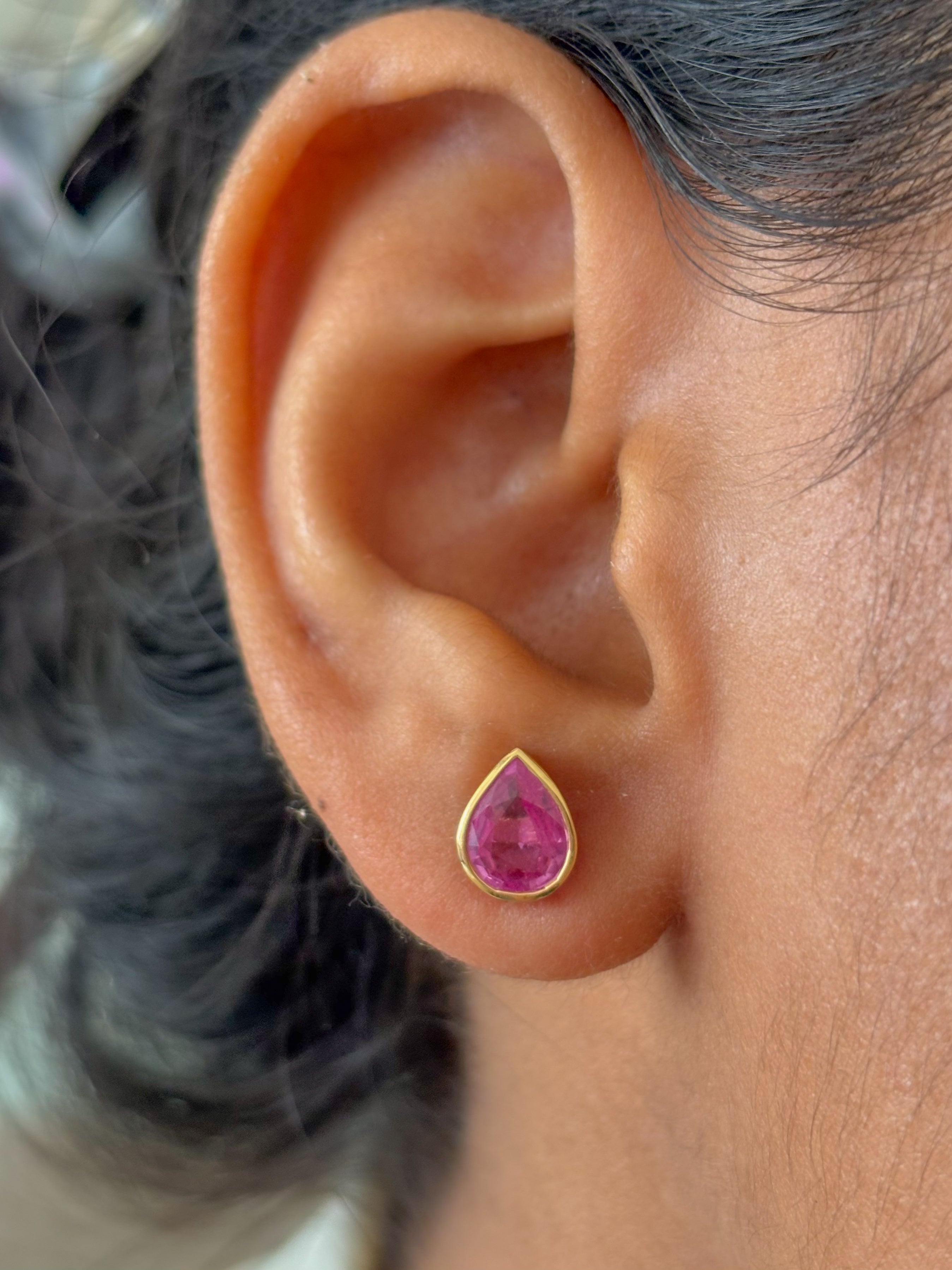 JPERG-377/2105 Pink Sapphire Earring | 18K
