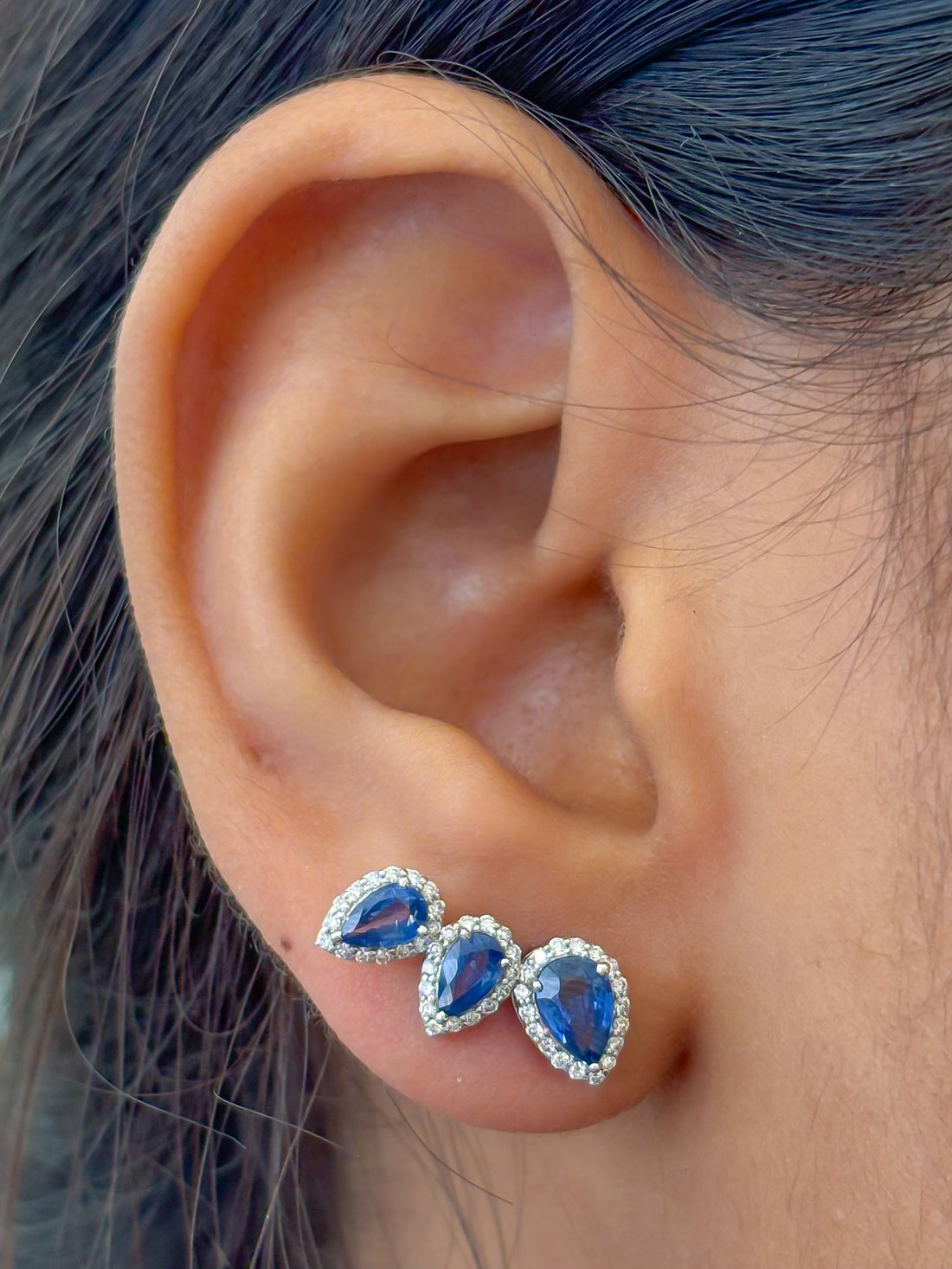 JPERG-3801/10580 Blue Sapphire Diamond Earring | 18K