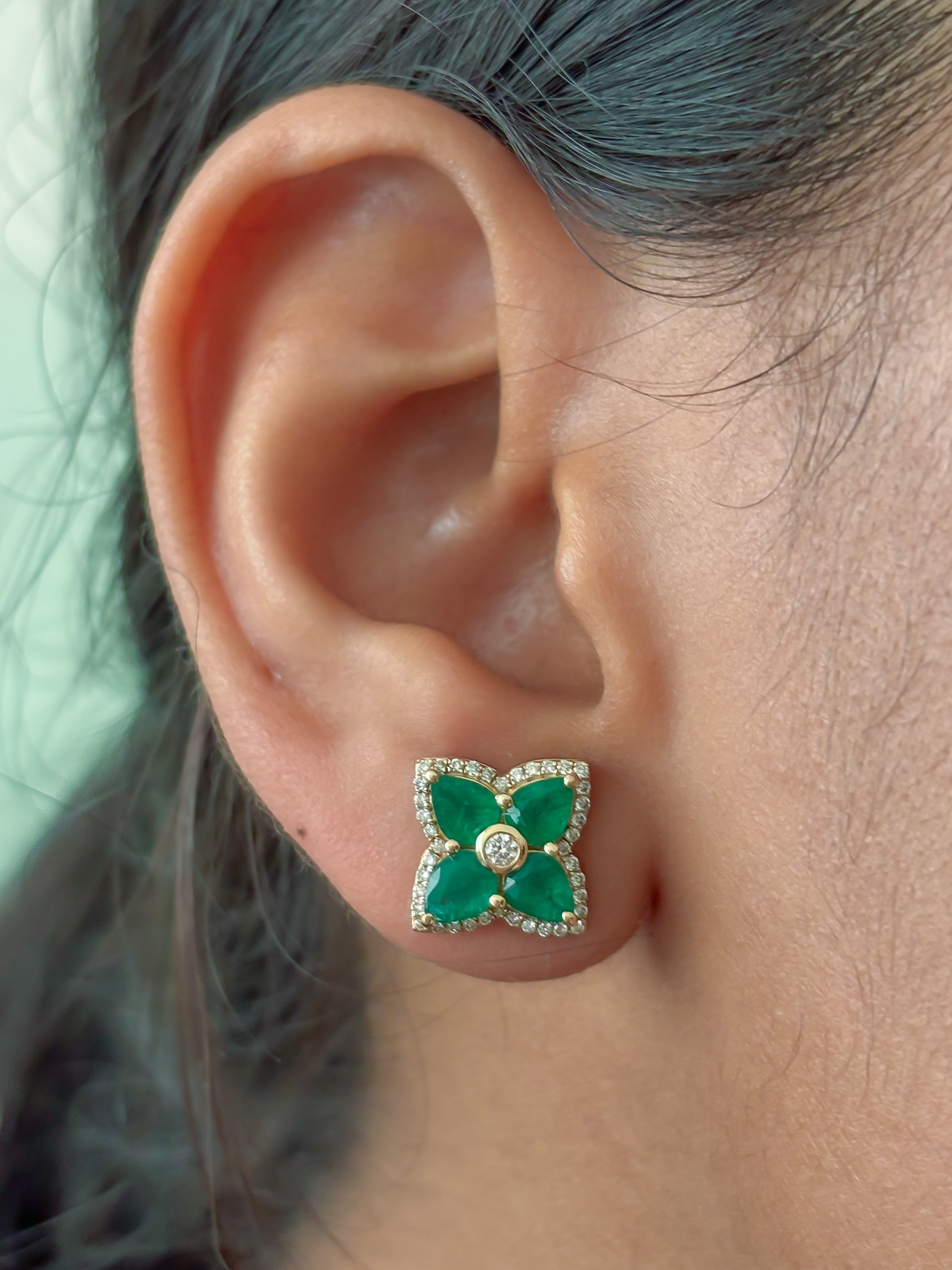 JPERG-3858/10688 Emerald Diamond Earring | 14K